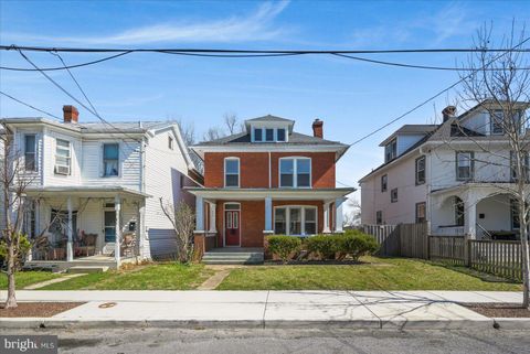 520 N BRADDOCK STREET WINCHESTER VA 22601