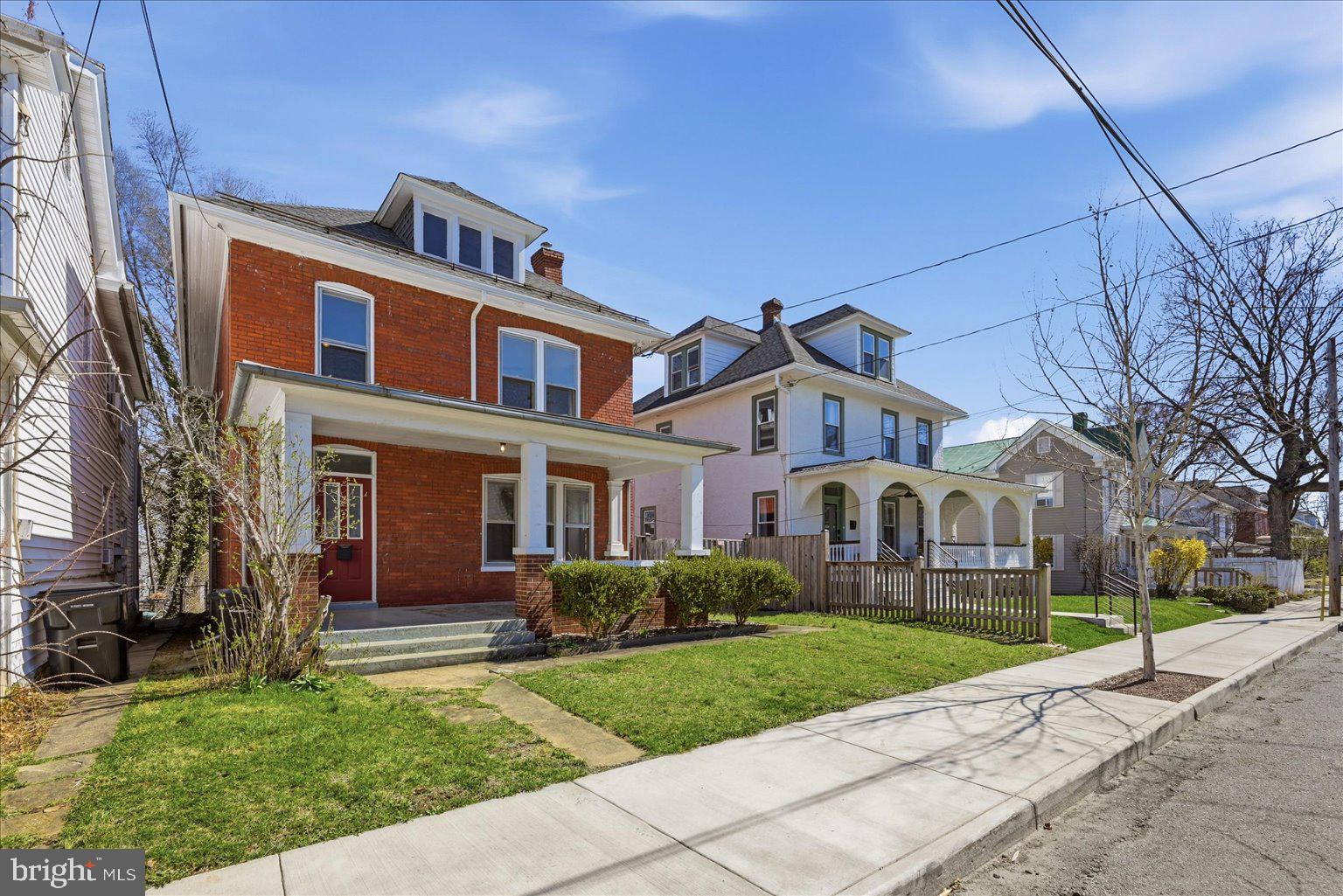 520 N BRADDOCK STREET