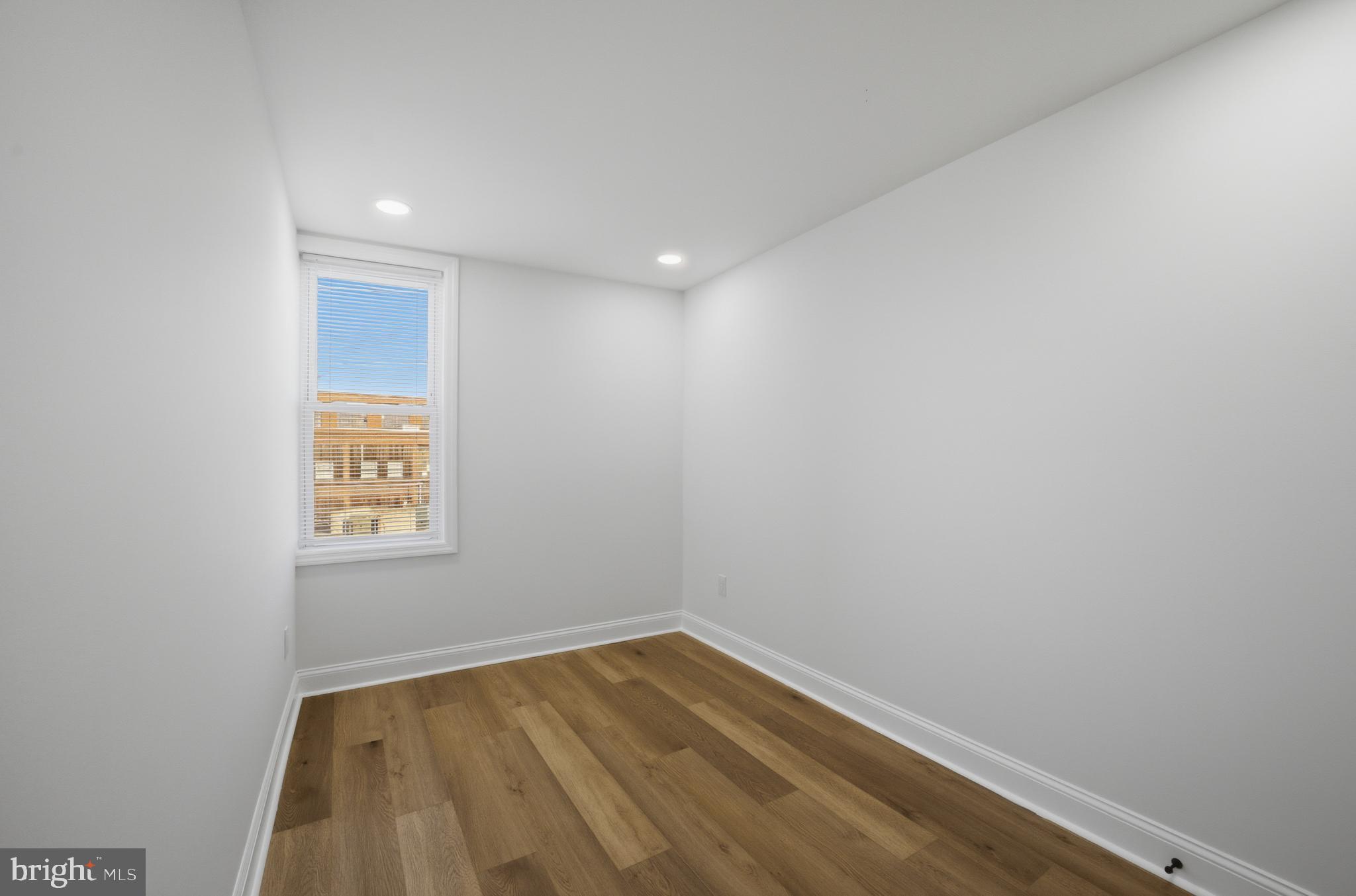 FRANKFORD - Residential