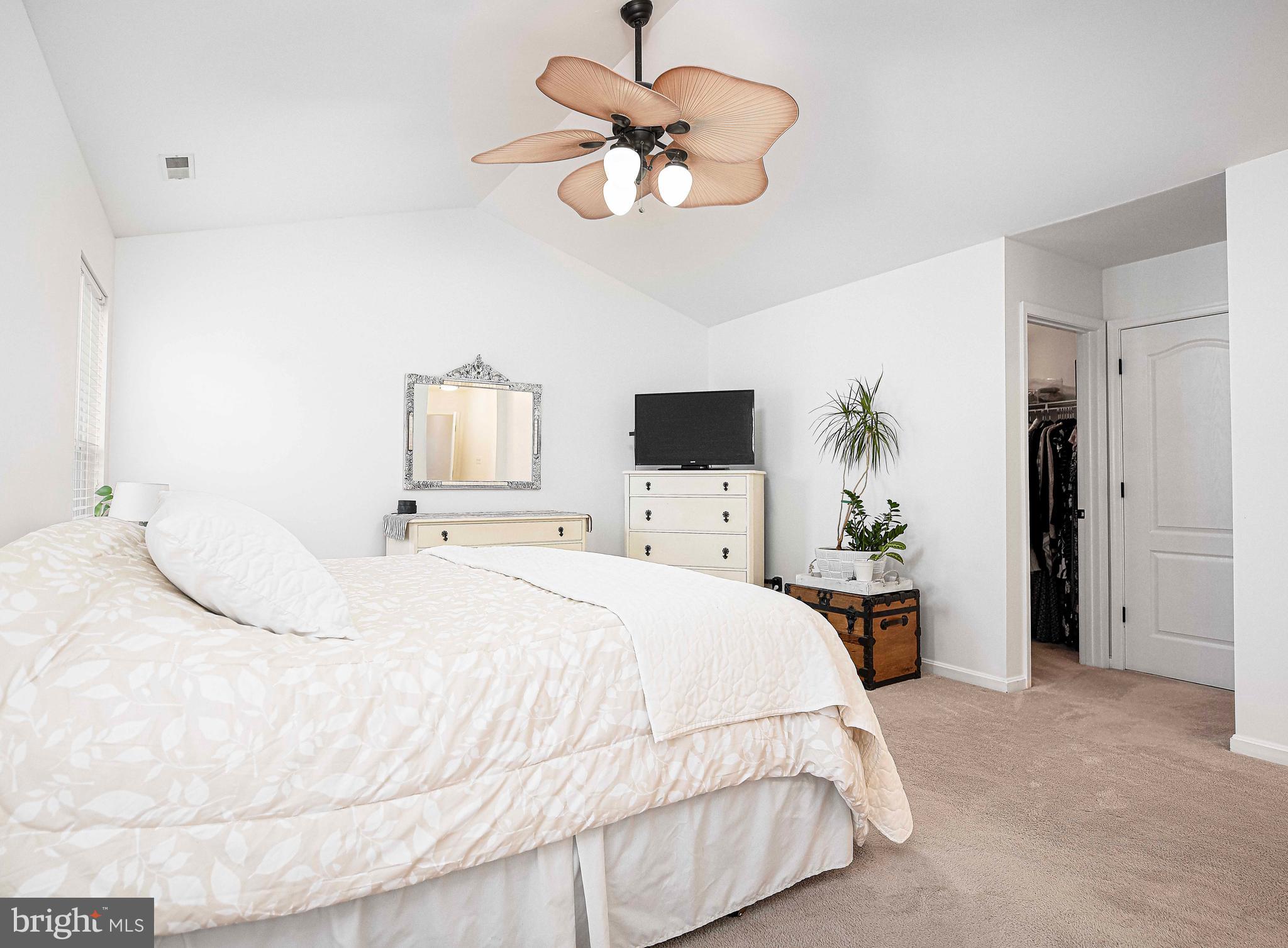 MONMOUTH MEADOWS - Residential