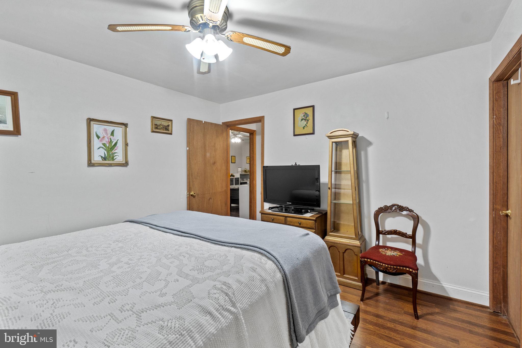 CAROLINE PINES - Residential