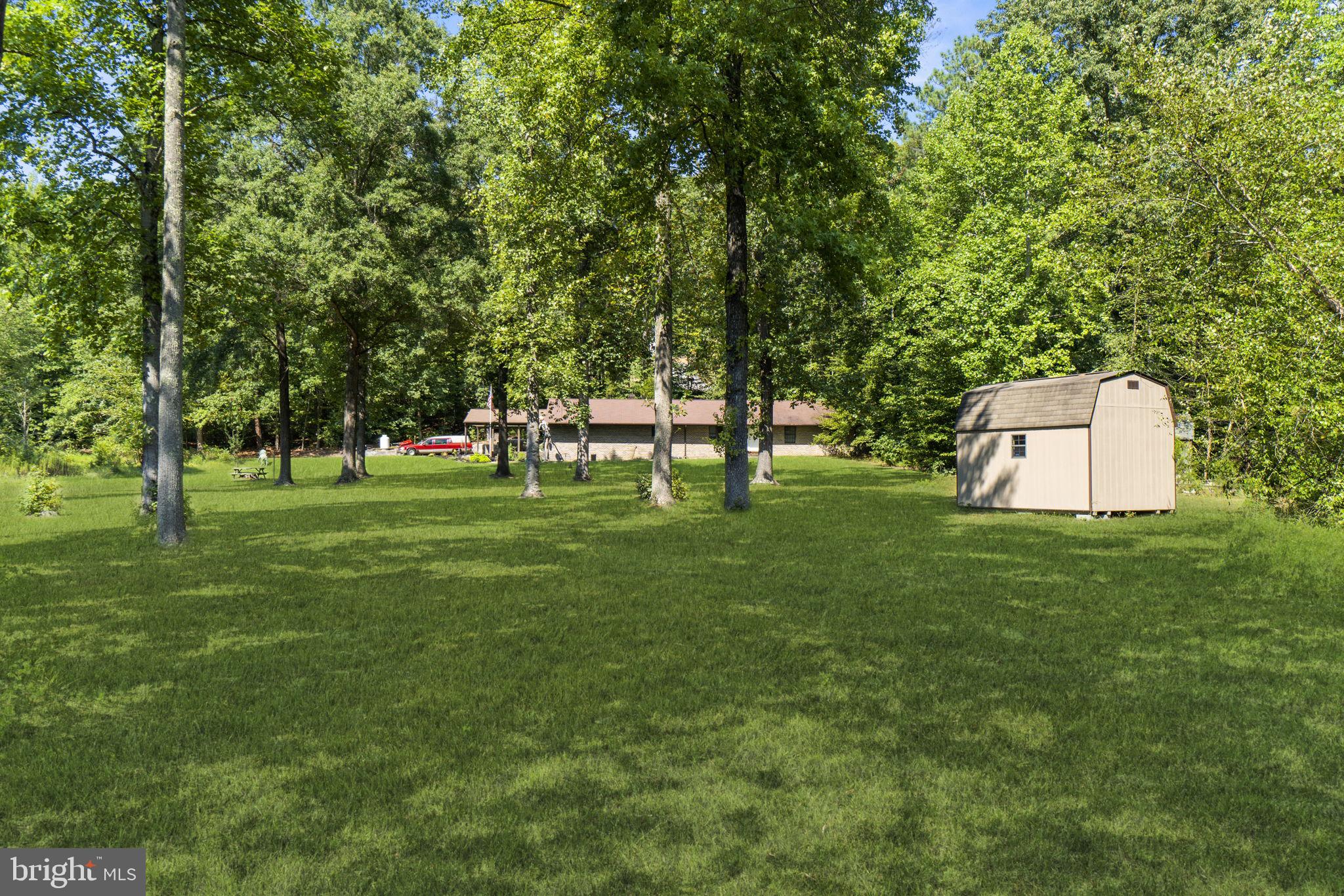 CAROLINE PINES - Residential