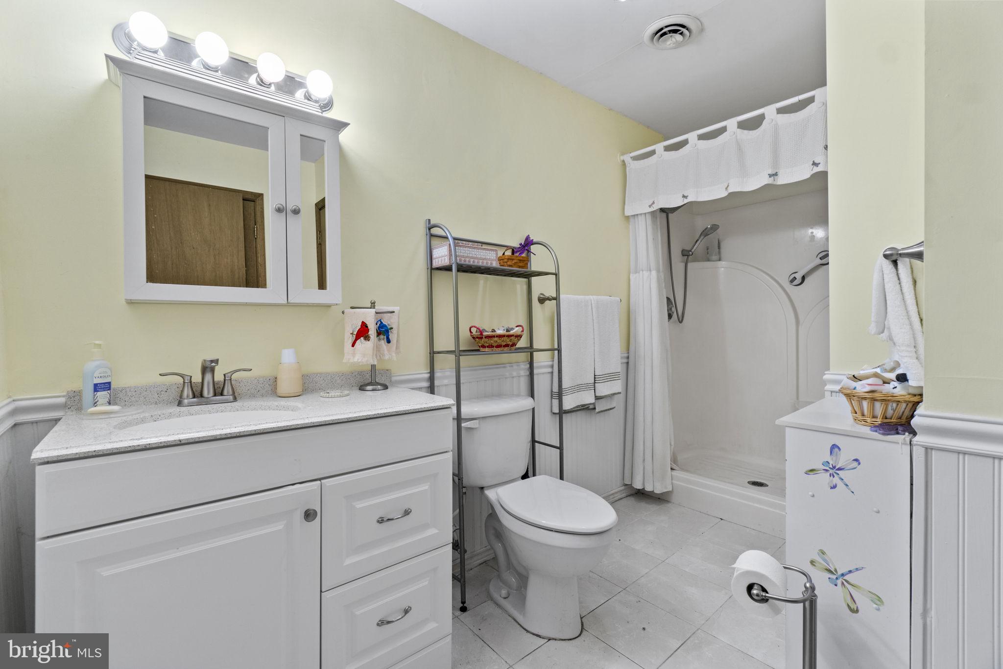 CAROLINE PINES - Residential