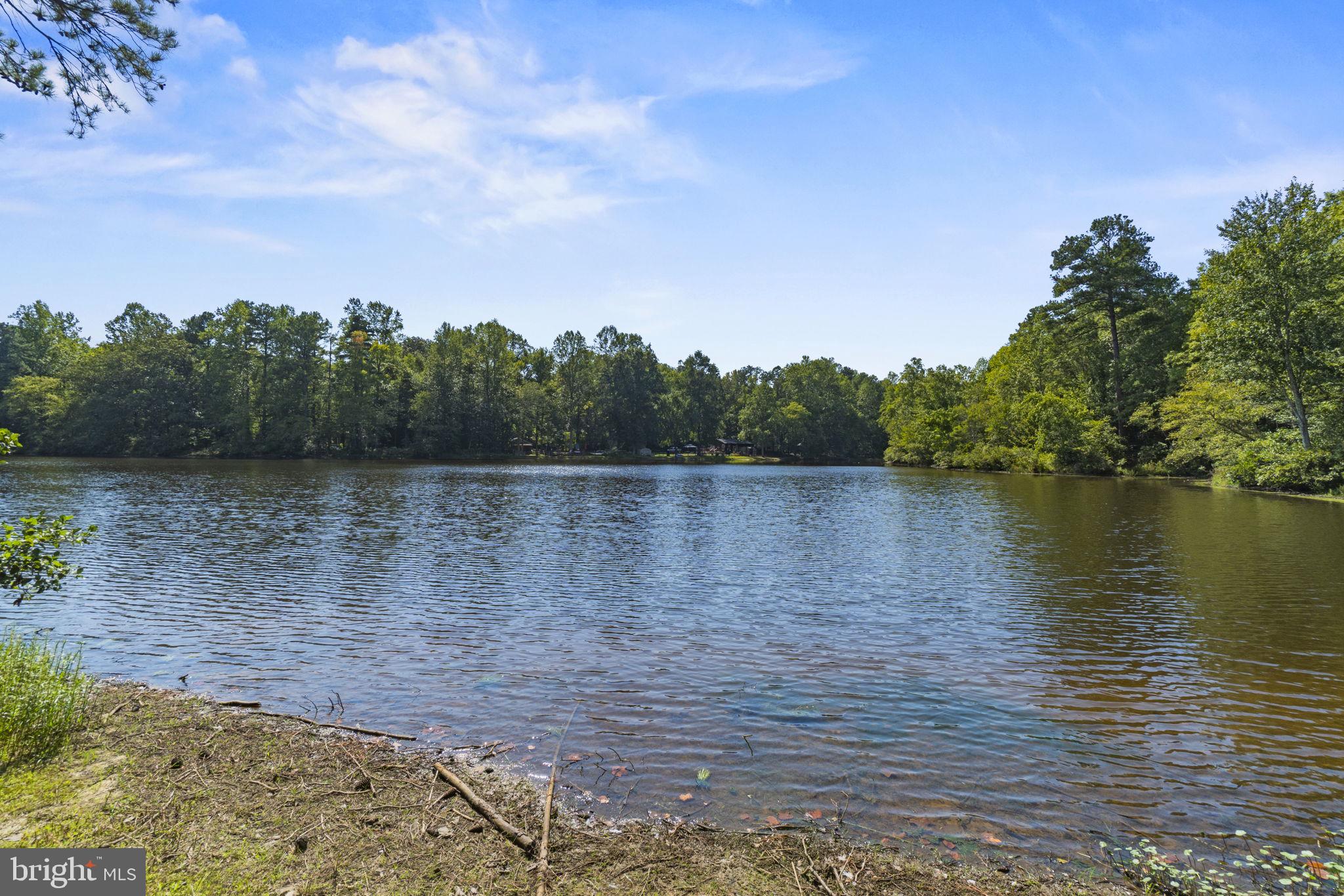 CAROLINE PINES - Residential