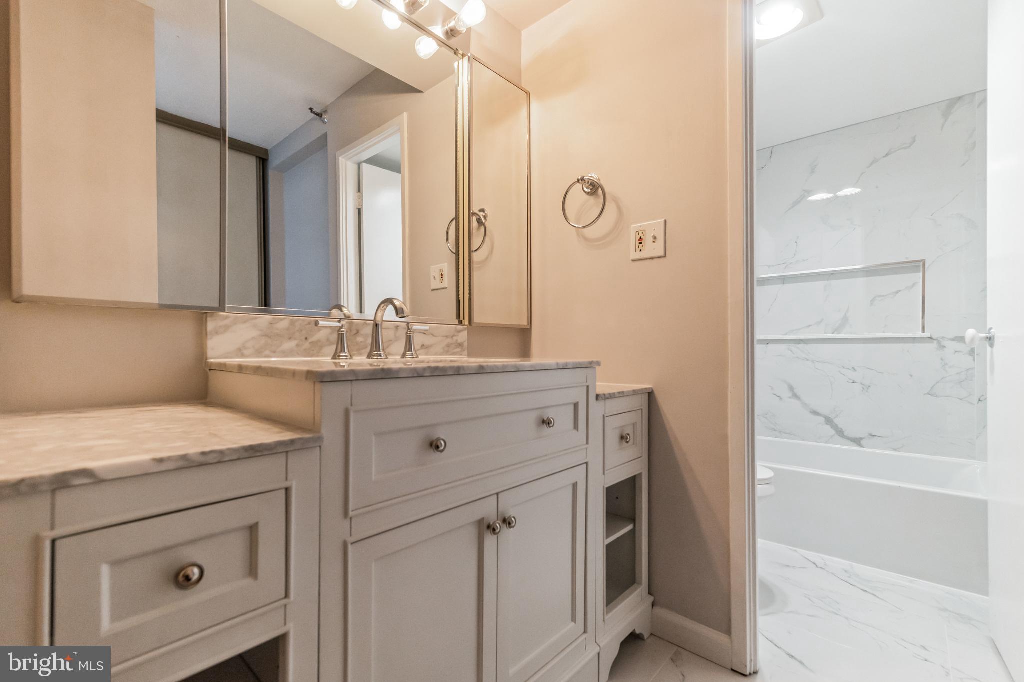 ALTA VISTA - Residential Lease