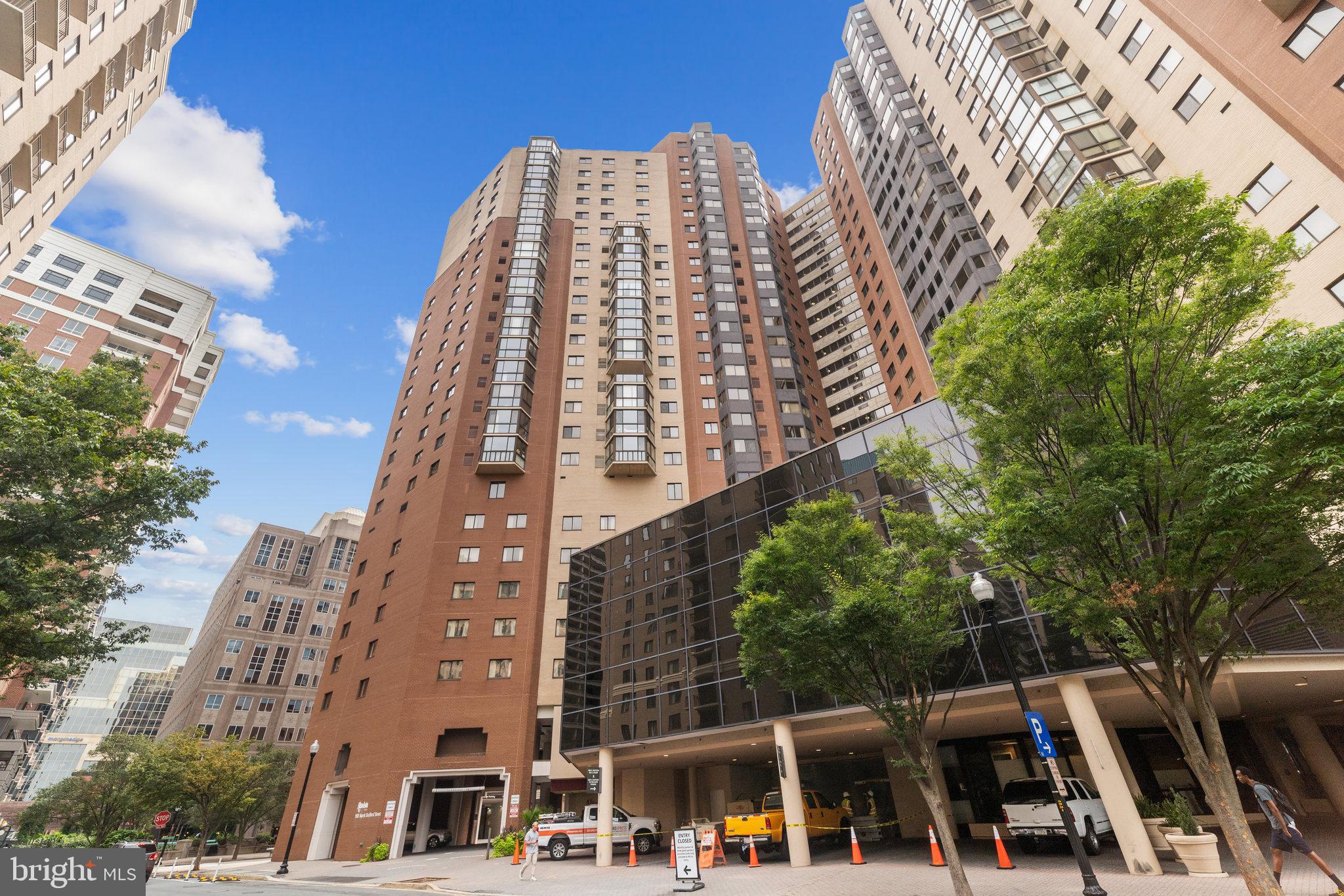 ALTA VISTA - Residential Lease