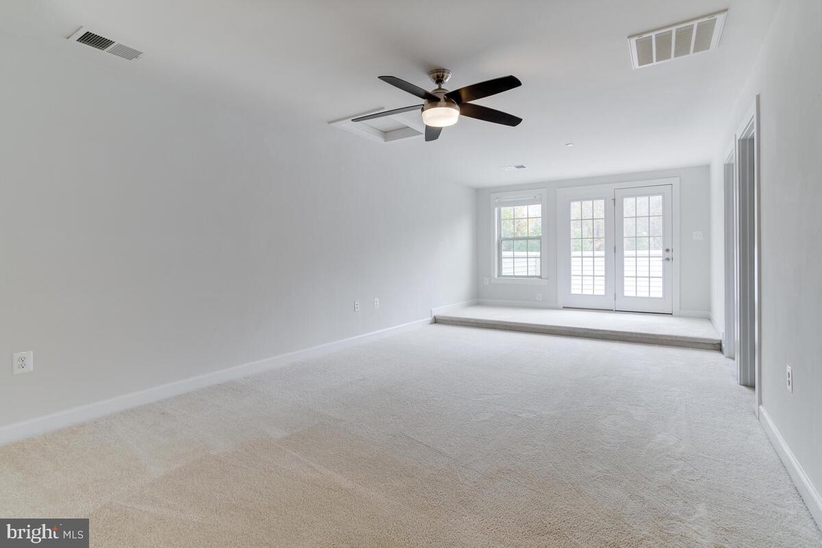 PARKSIDE - Residential Lease