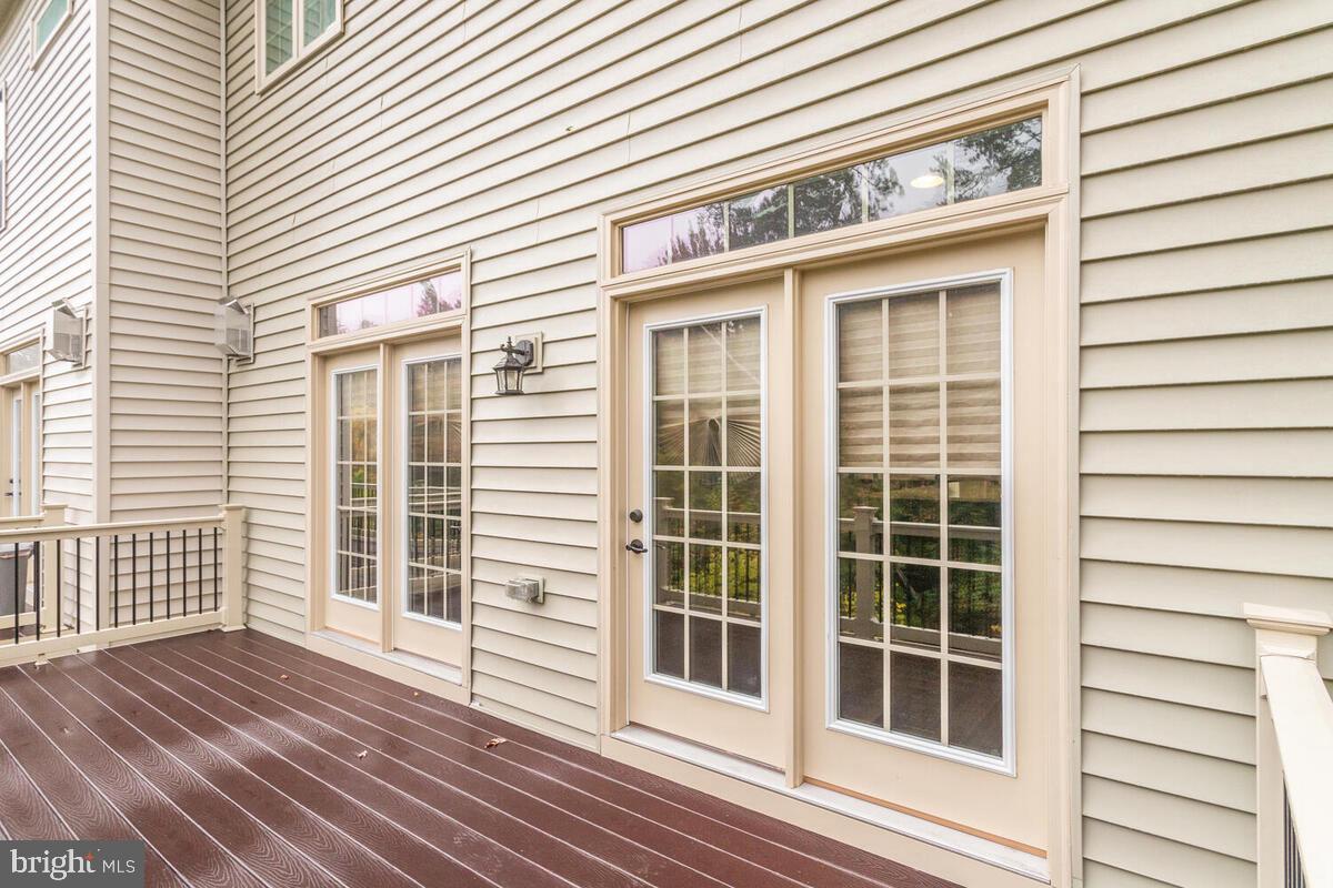 PARKSIDE - Residential Lease