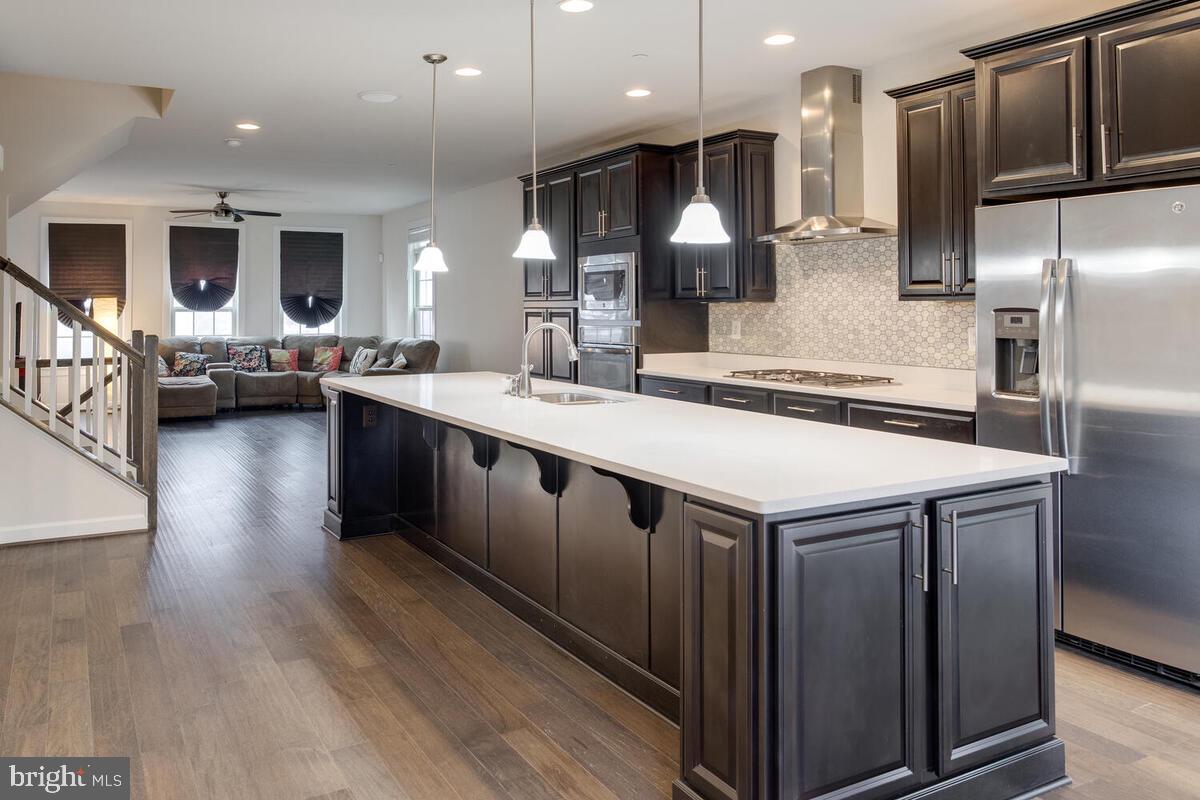 PARKSIDE - Residential Lease