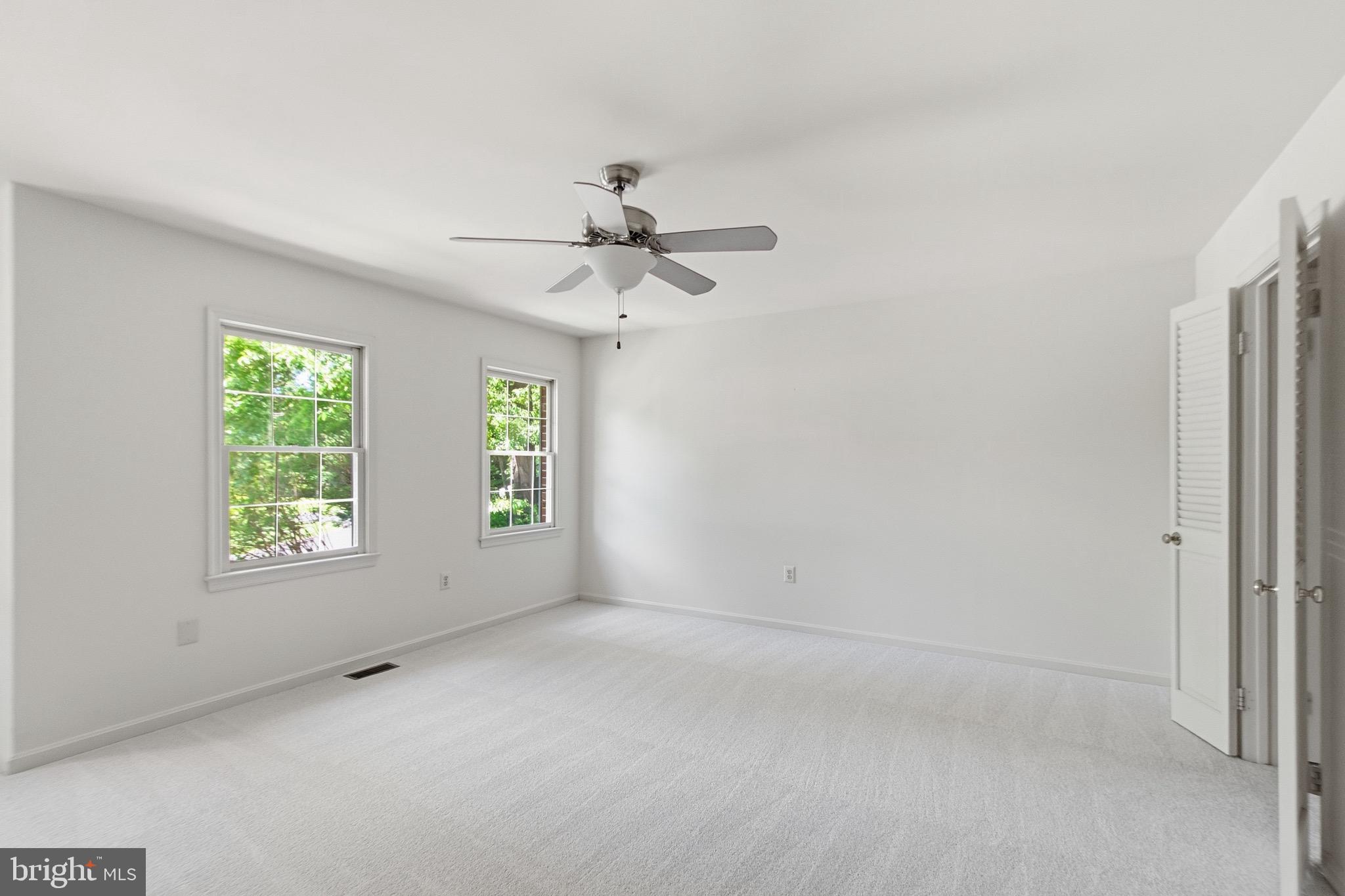 FAIRFAX STATION - Residential