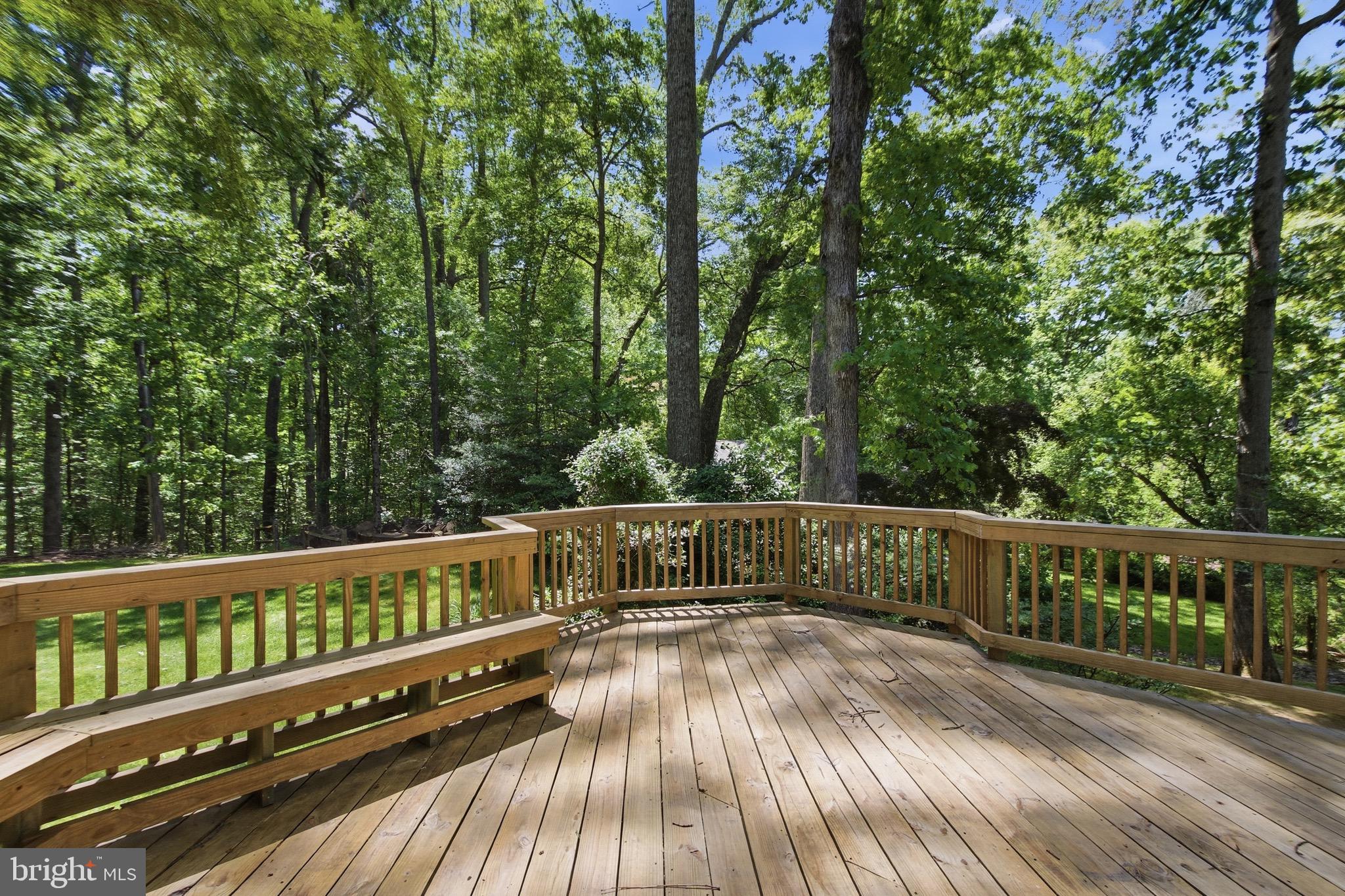 FAIRFAX STATION - Residential
