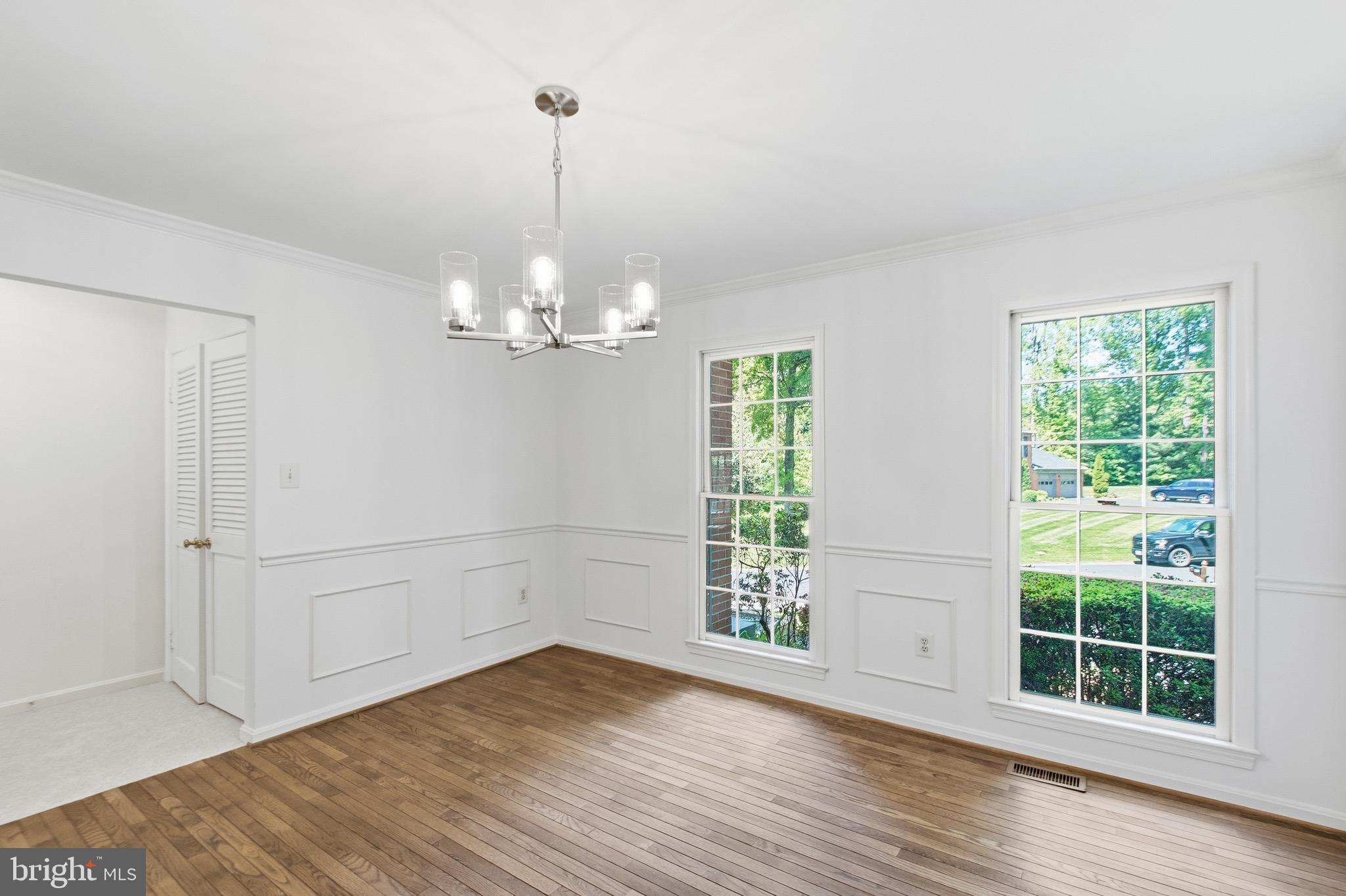 FAIRFAX STATION - Residential