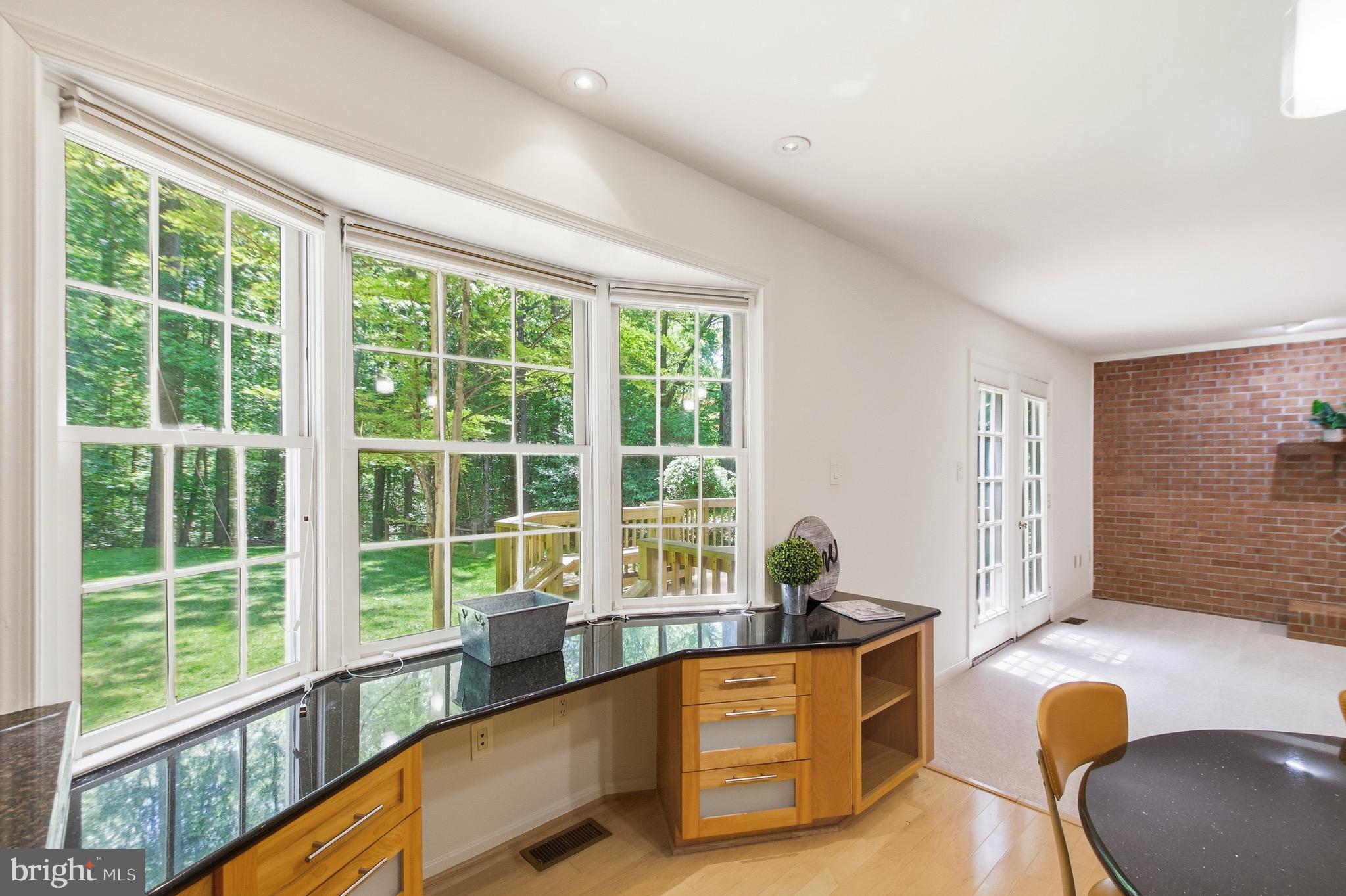 FAIRFAX STATION - Residential