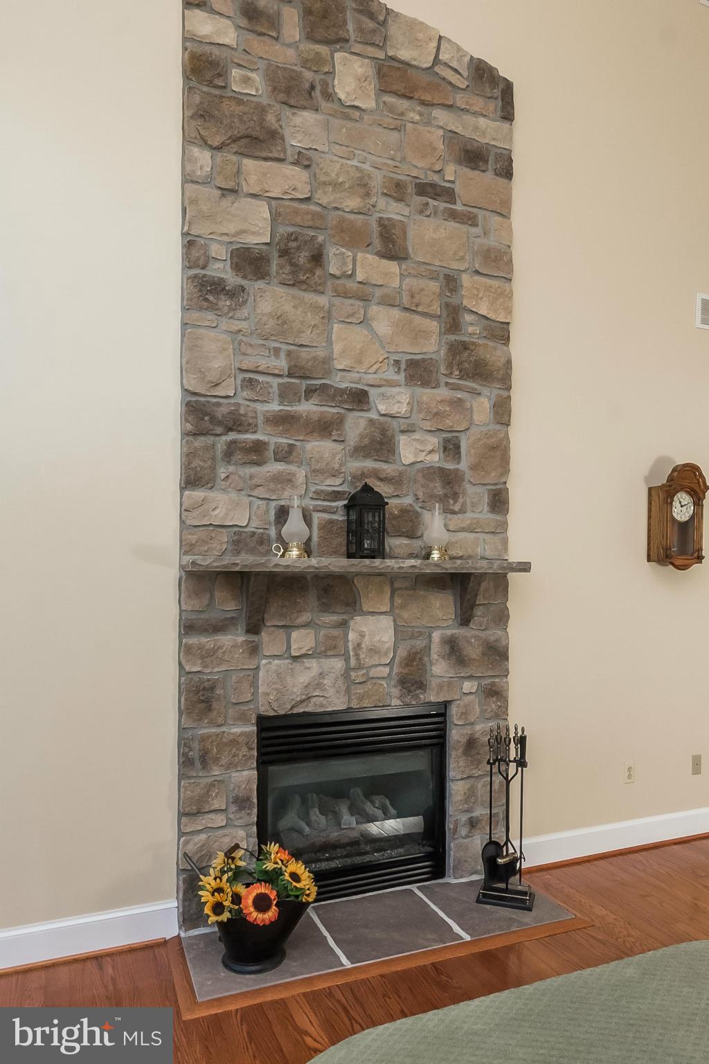 ROCKLAND ESTATES - Residential