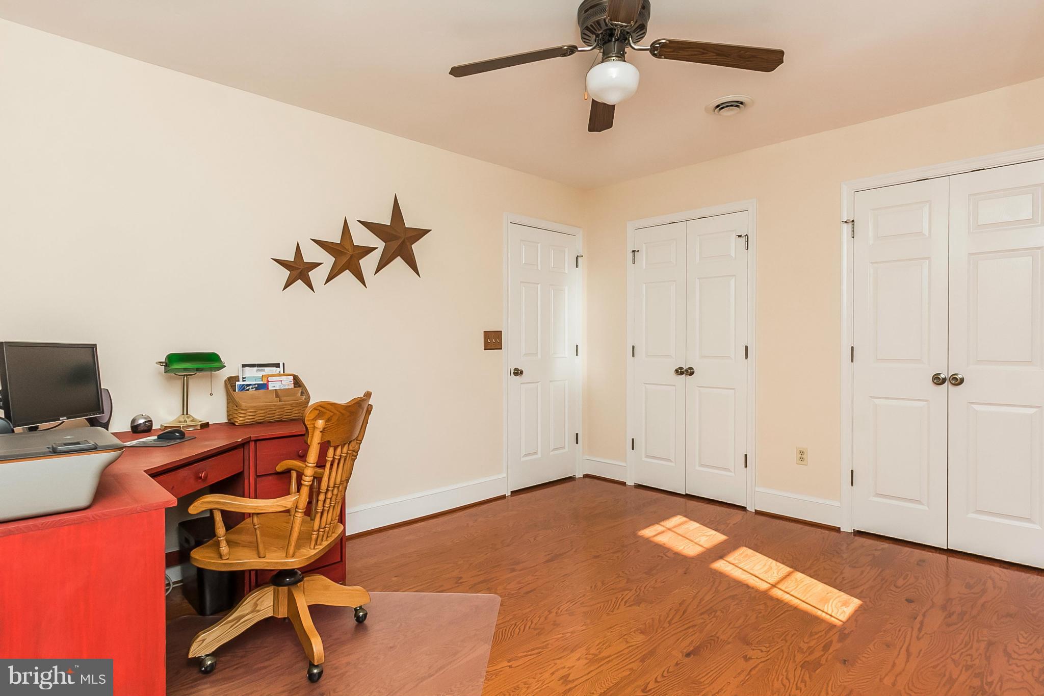 ROCKLAND ESTATES - Residential