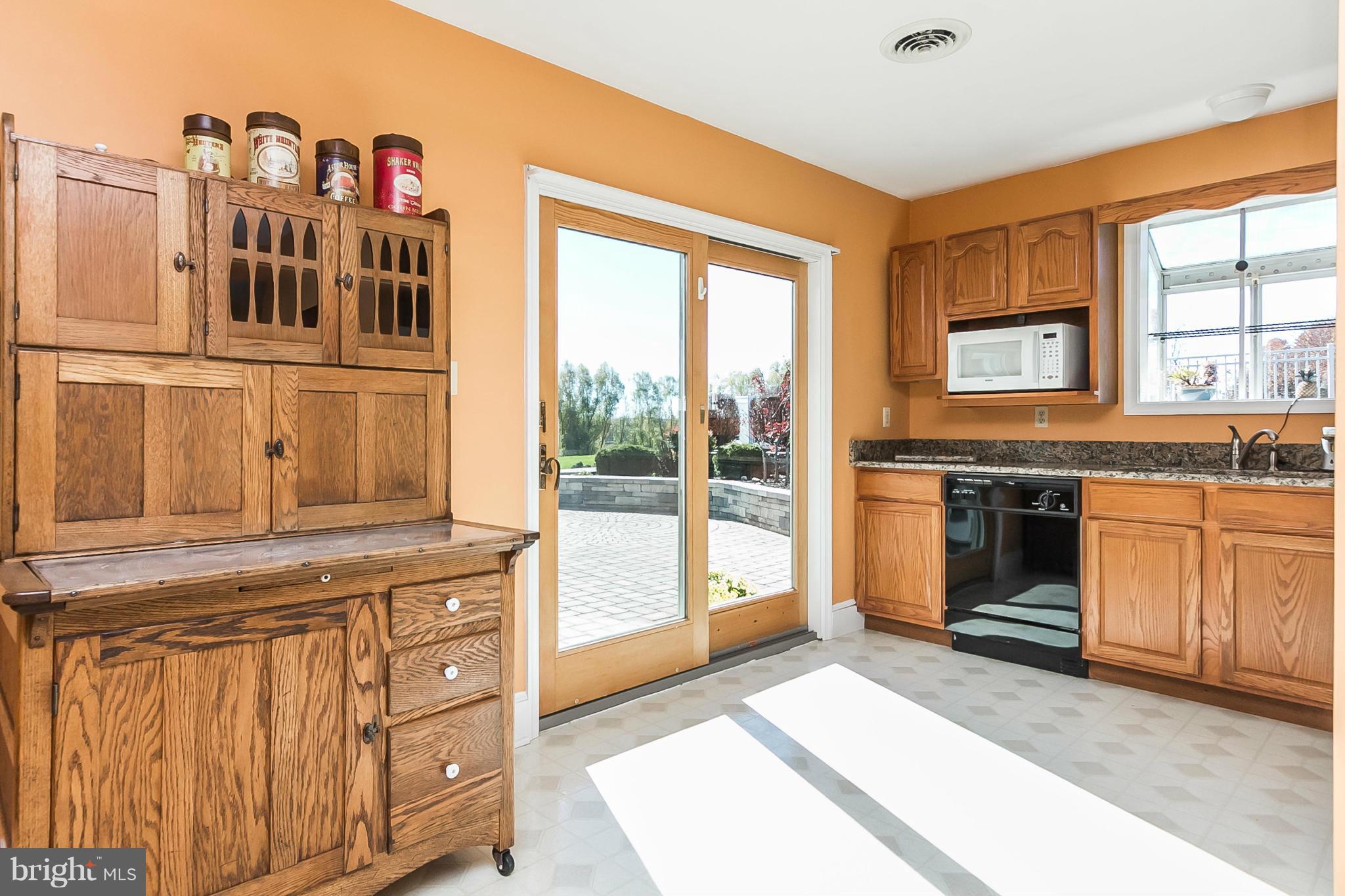 ROCKLAND ESTATES - Residential