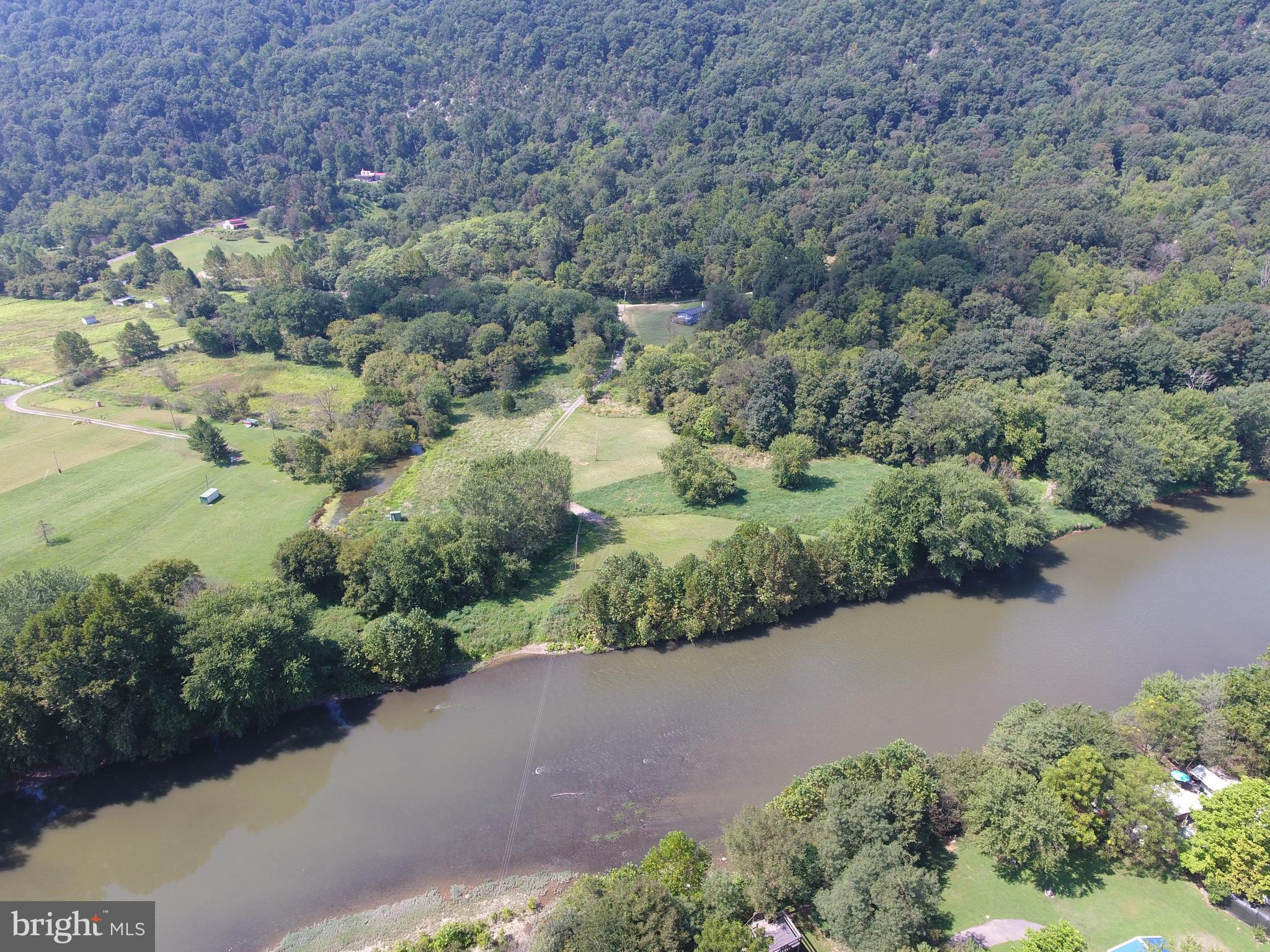 WHITSONS POINT - Residential