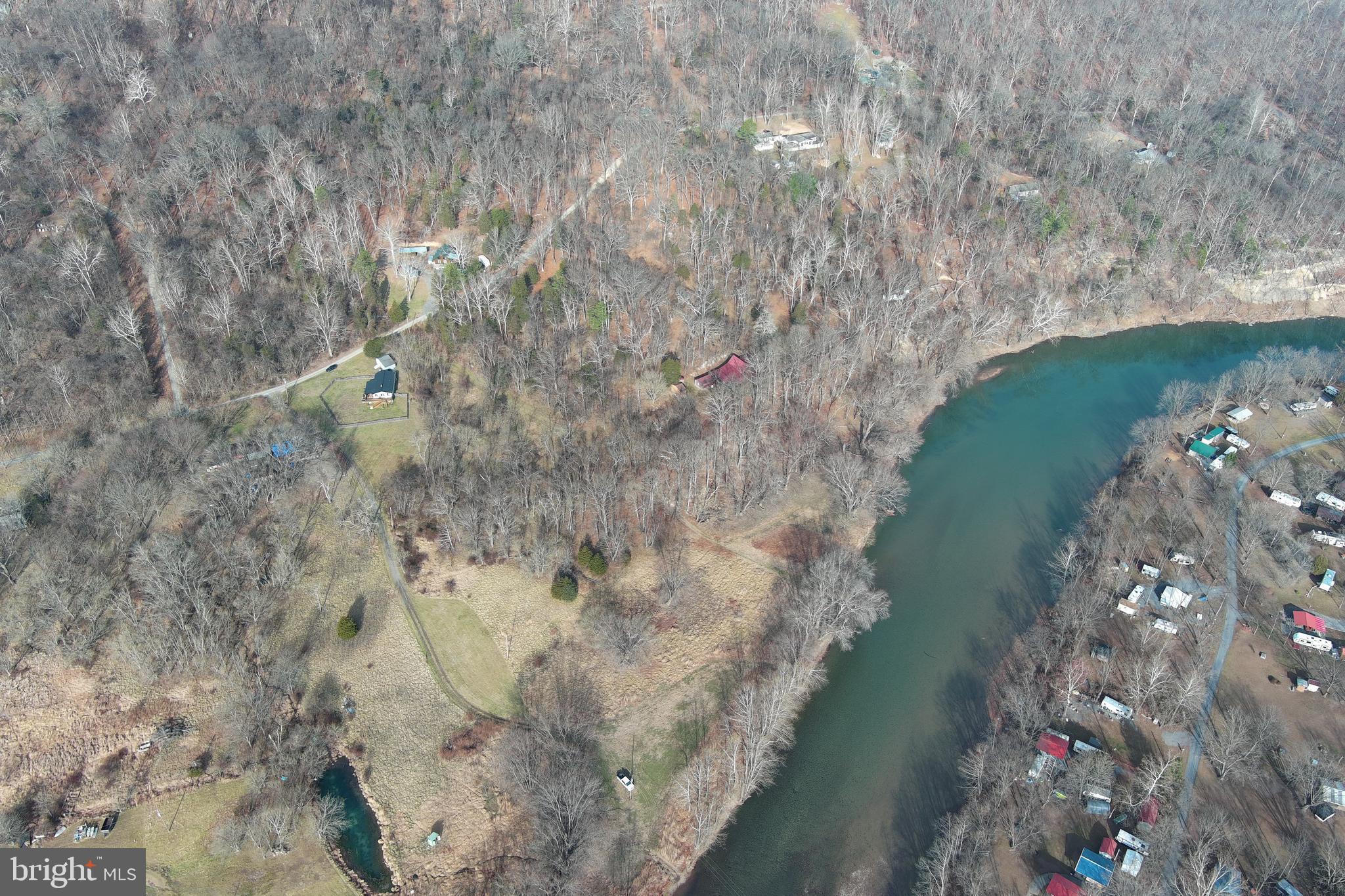 WHITSONS POINT - Residential