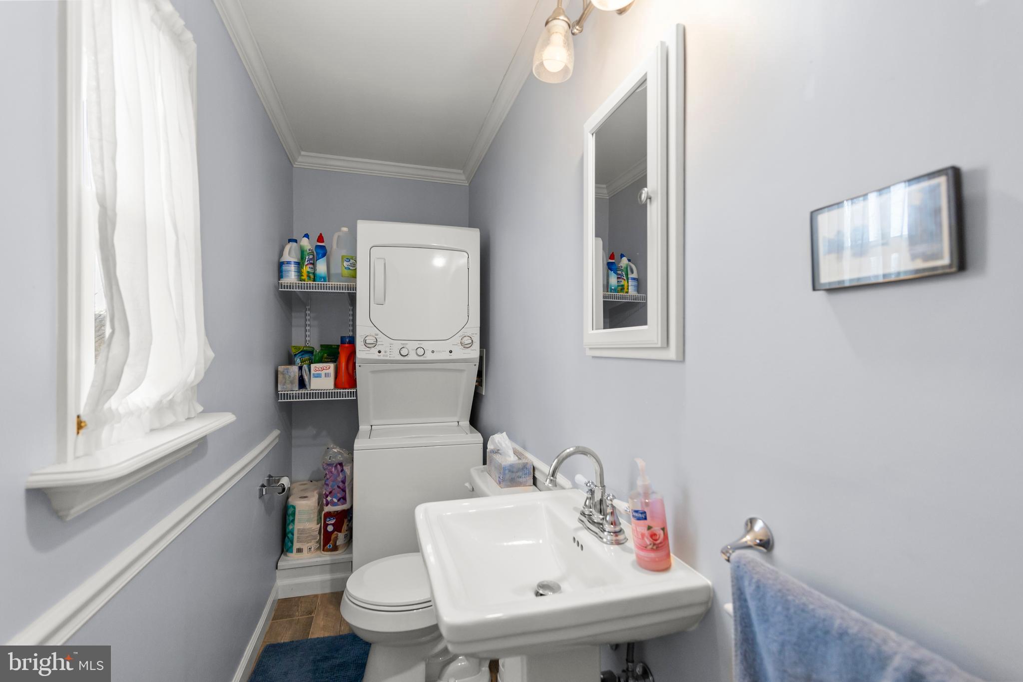 WHITSONS POINT - Residential