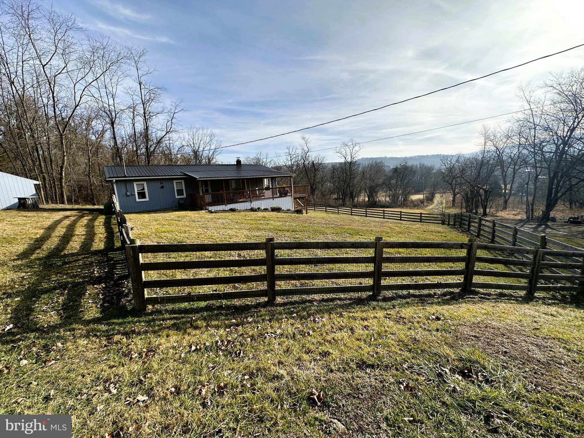 WHITSONS POINT - Residential