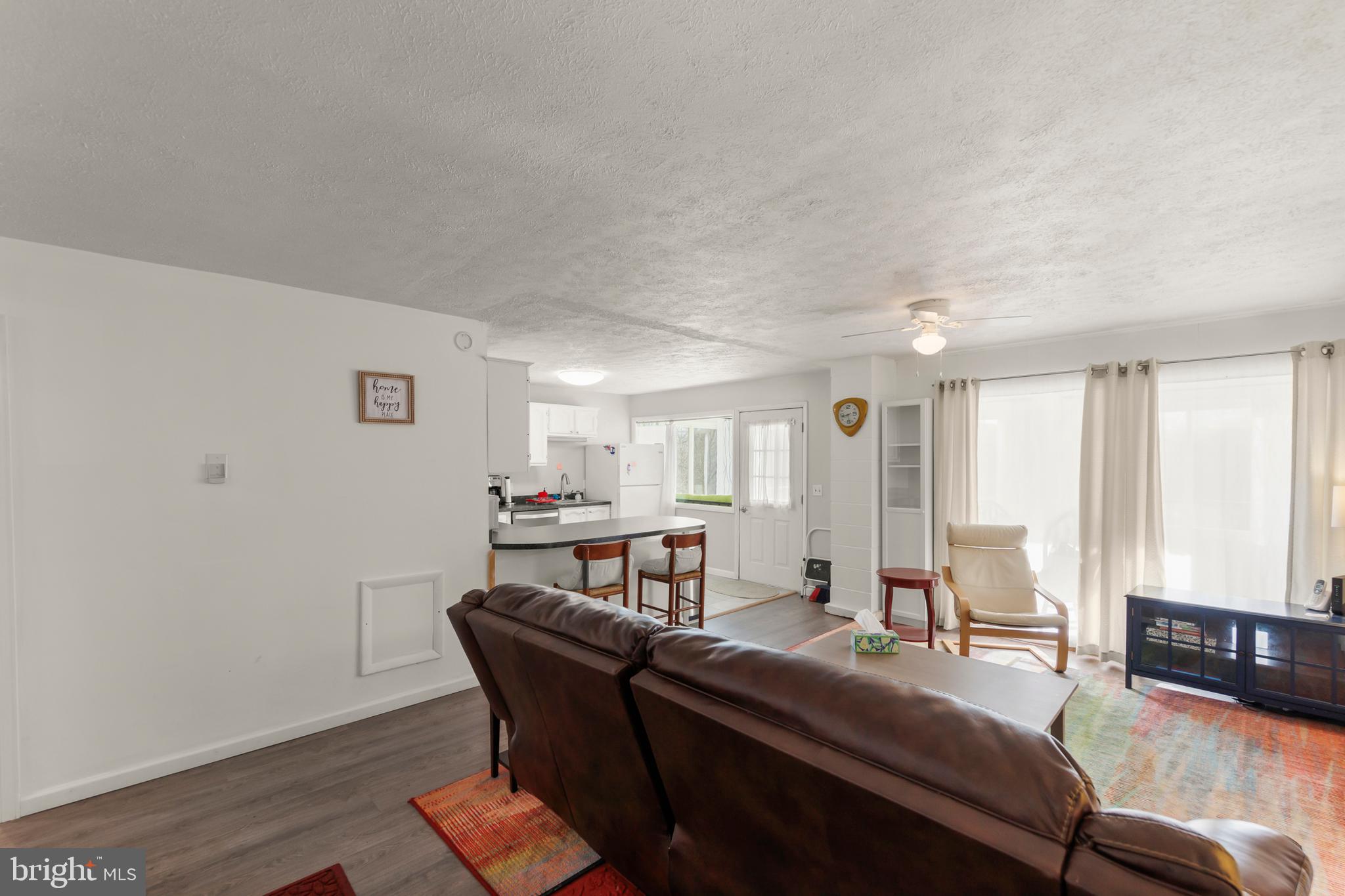 WHITSONS POINT - Residential