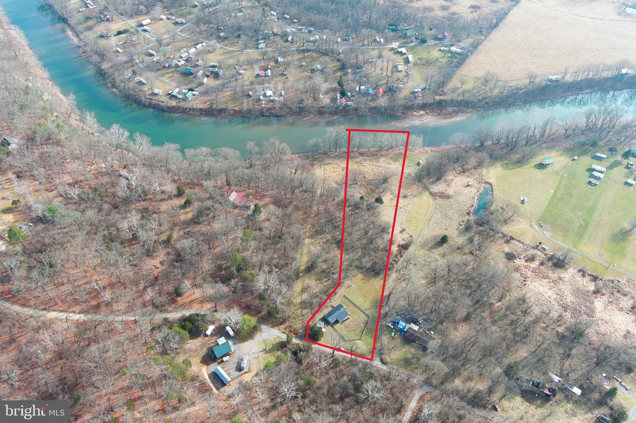 WHITSONS POINT - Residential