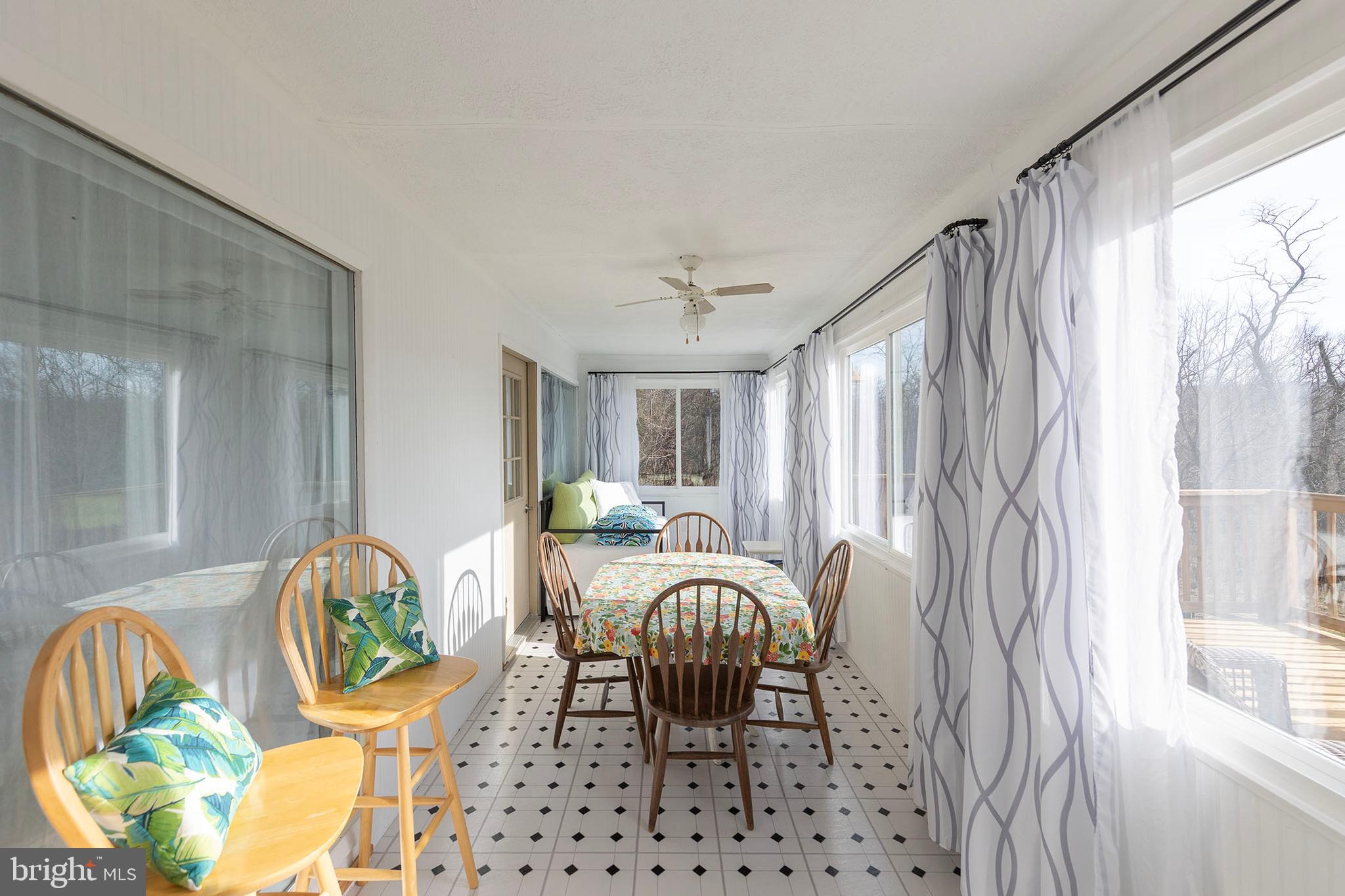 WHITSONS POINT - Residential