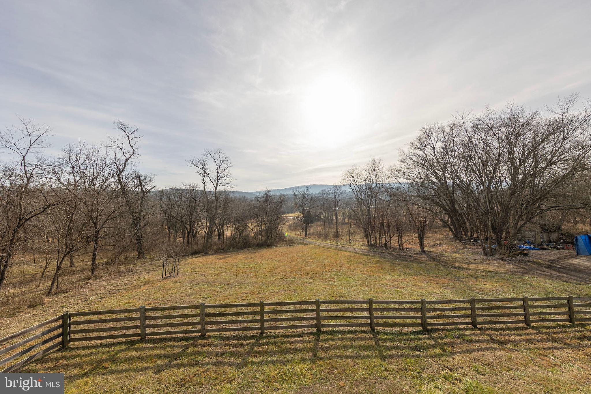 WHITSONS POINT - Residential