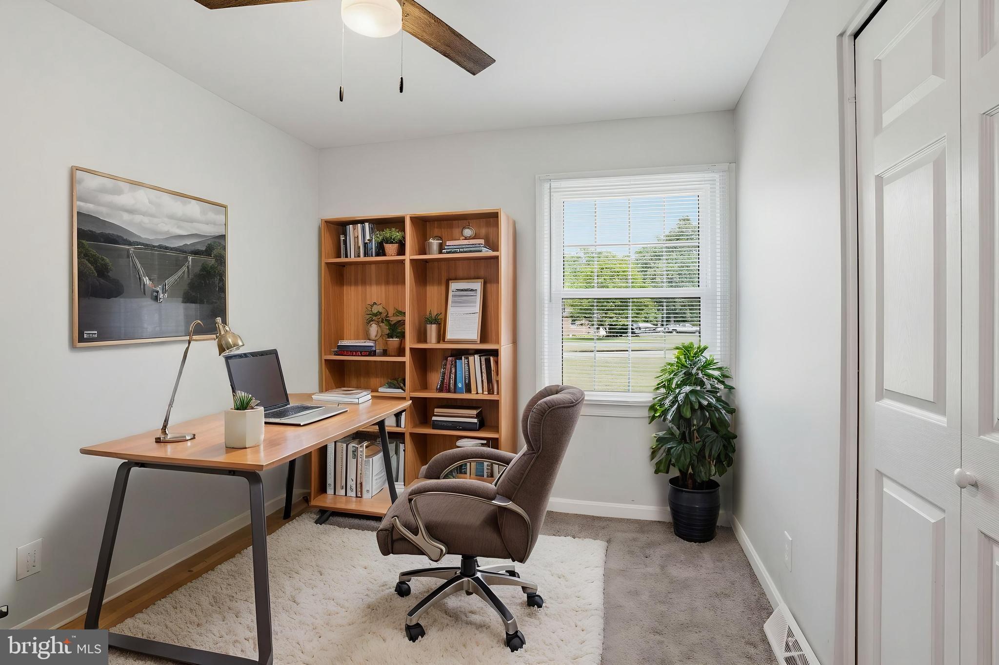 BAREFOOT ACRES - Residential