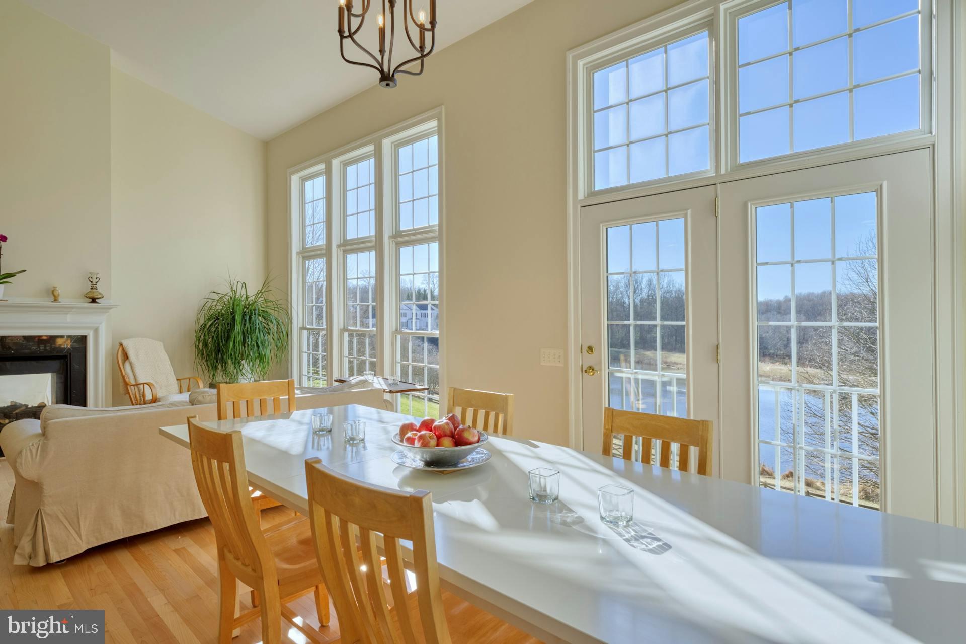 TIMBERLAKE ESTATES - Residential