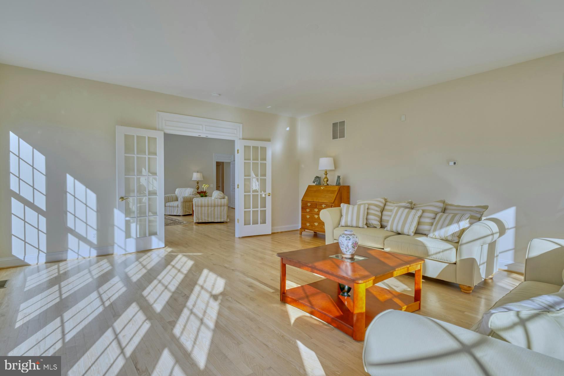 TIMBERLAKE ESTATES - Residential