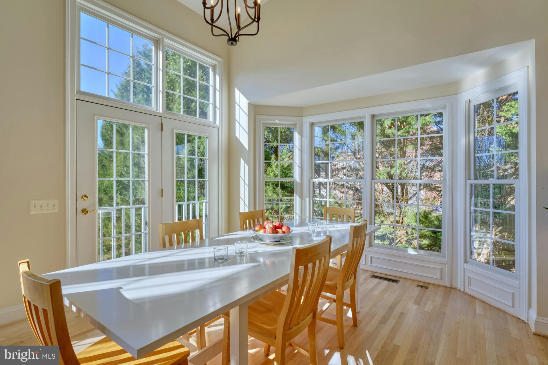 TIMBERLAKE ESTATES - Residential