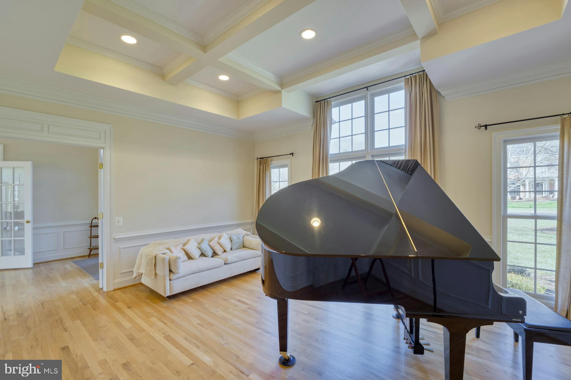 TIMBERLAKE ESTATES - Residential