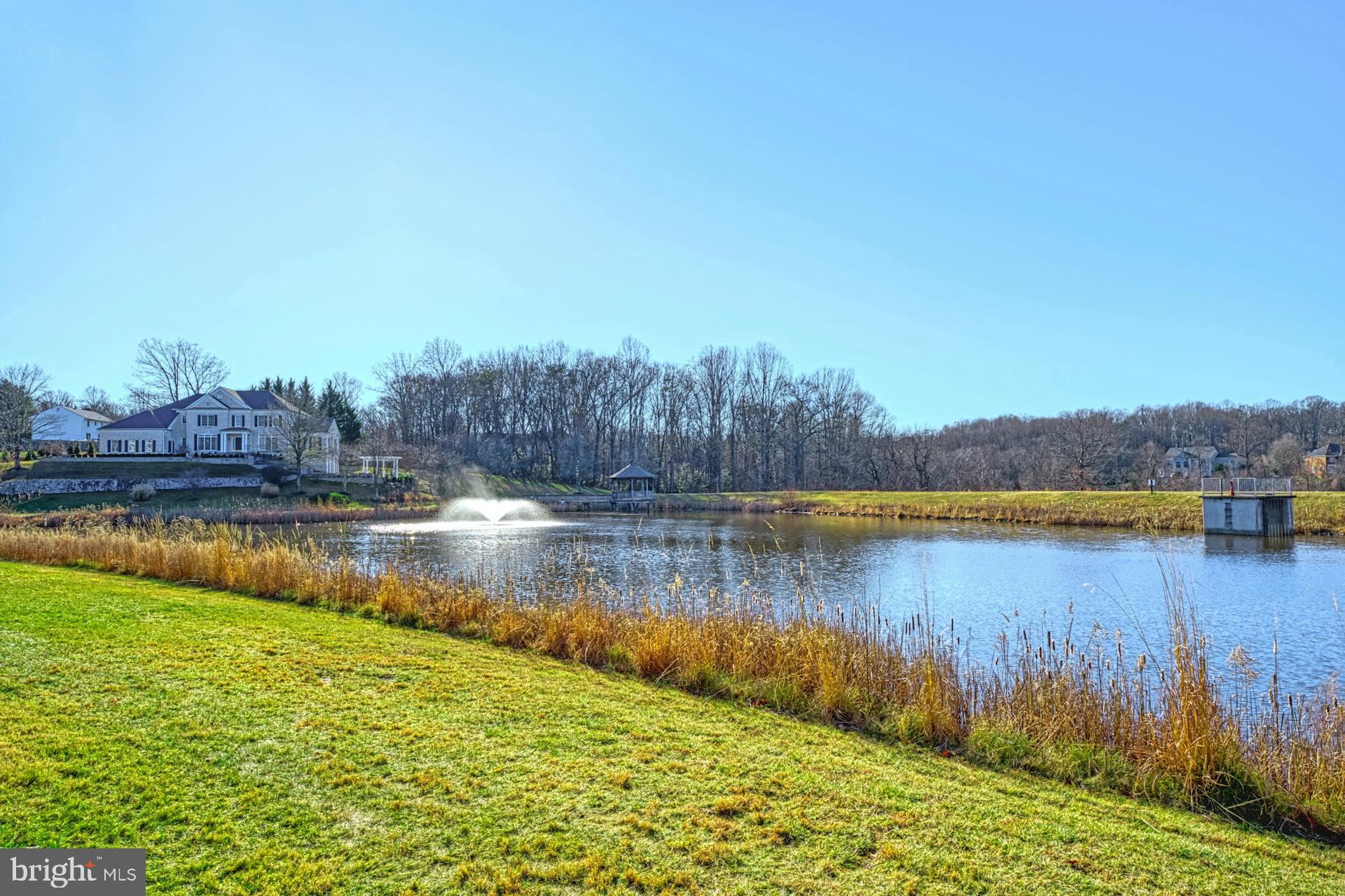 TIMBERLAKE ESTATES - Residential