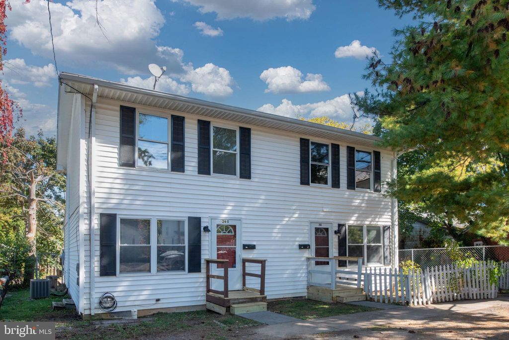 Photo of 26 - A Jackson Avenue, WINCHESTER, VA 22601 (MLS # VAWI2009270)