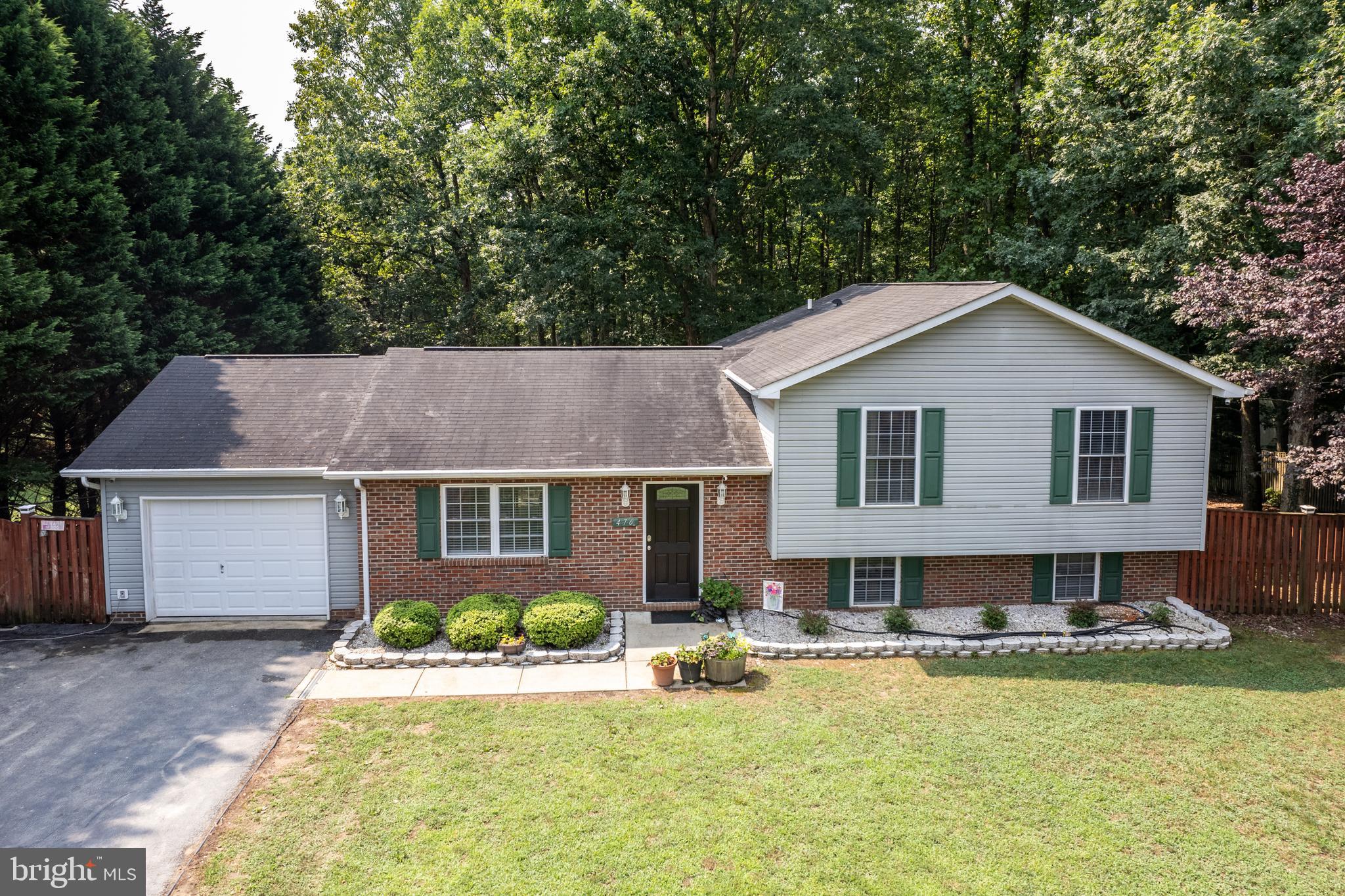 WHITE SANDS - Residential