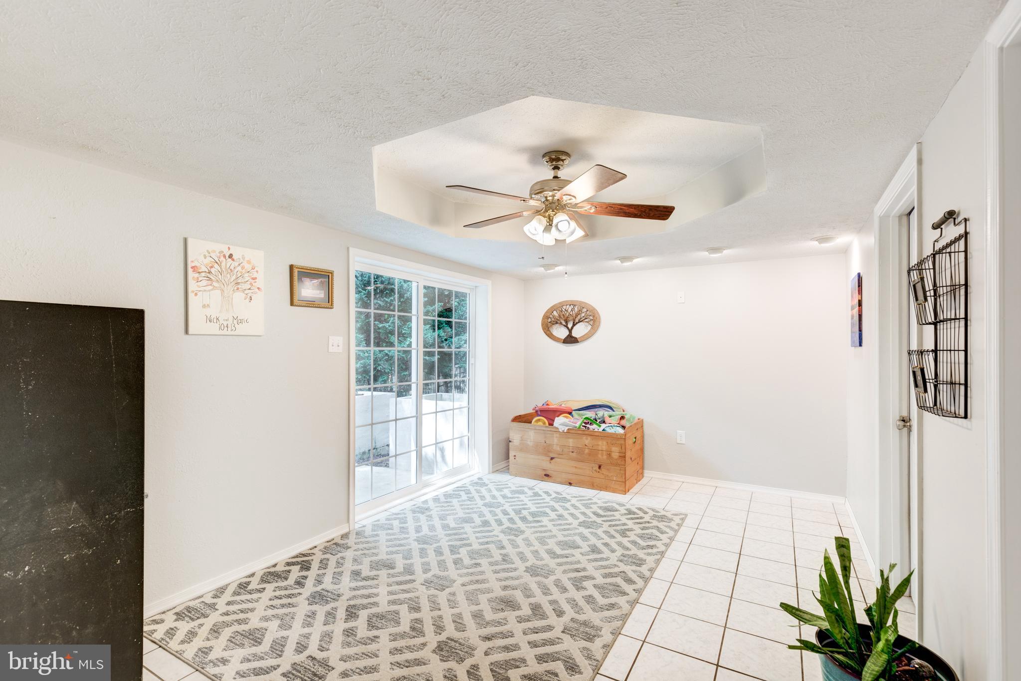 WHITE SANDS - Residential