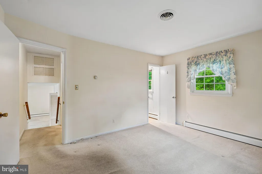 Additional image 17 of 205 Tulip Drive, Gaithersburg, MD 20877