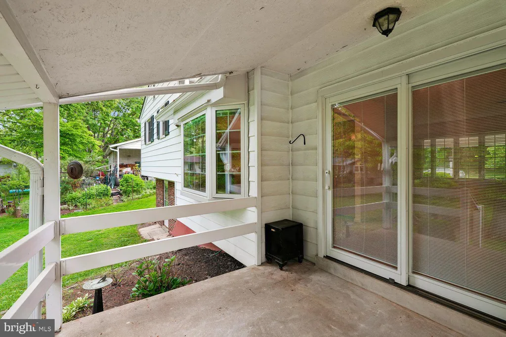 Additional image 8 of 205 Tulip Drive, Gaithersburg, MD 20877