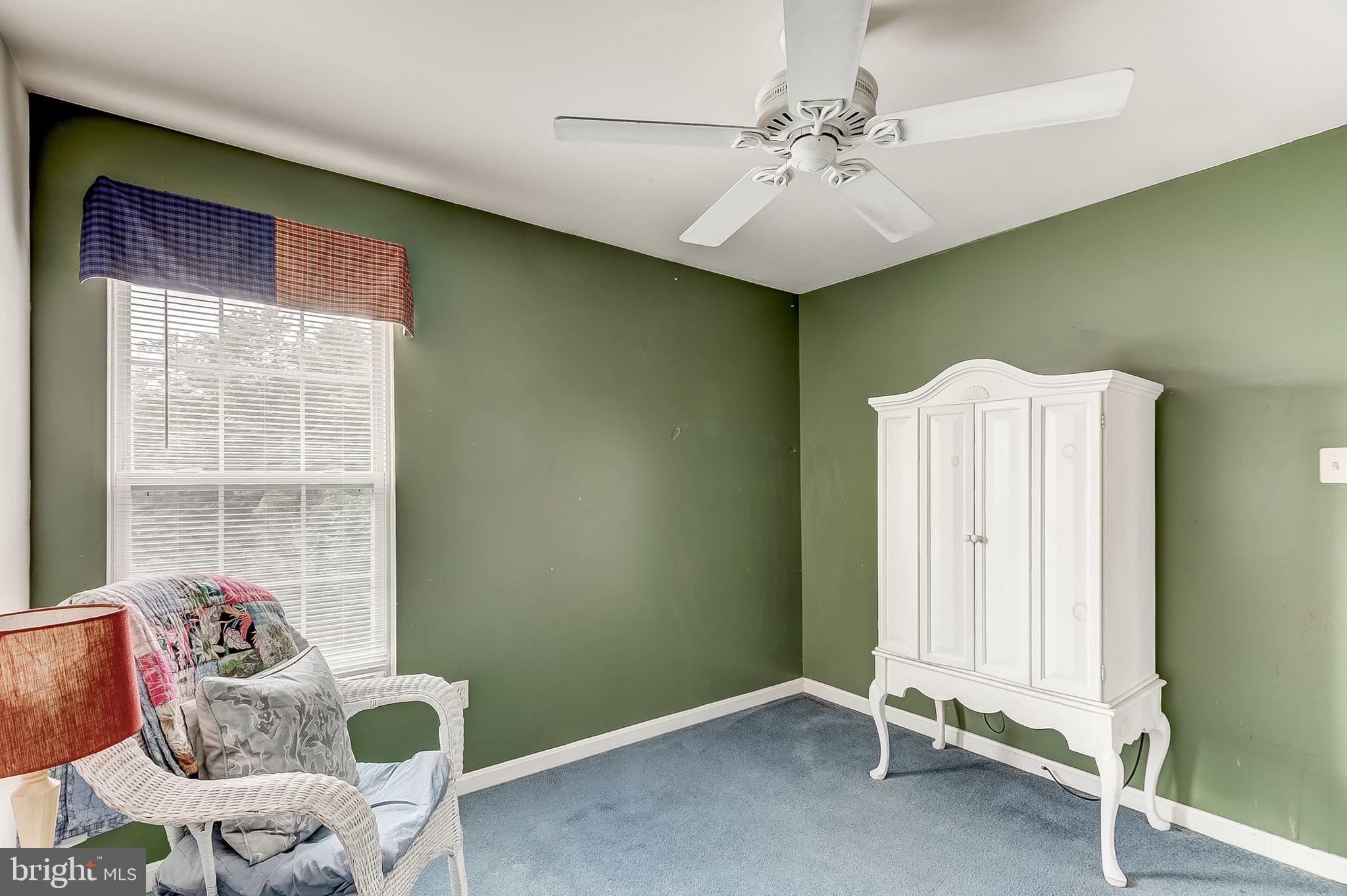 WARFIELDS RANGE - Residential