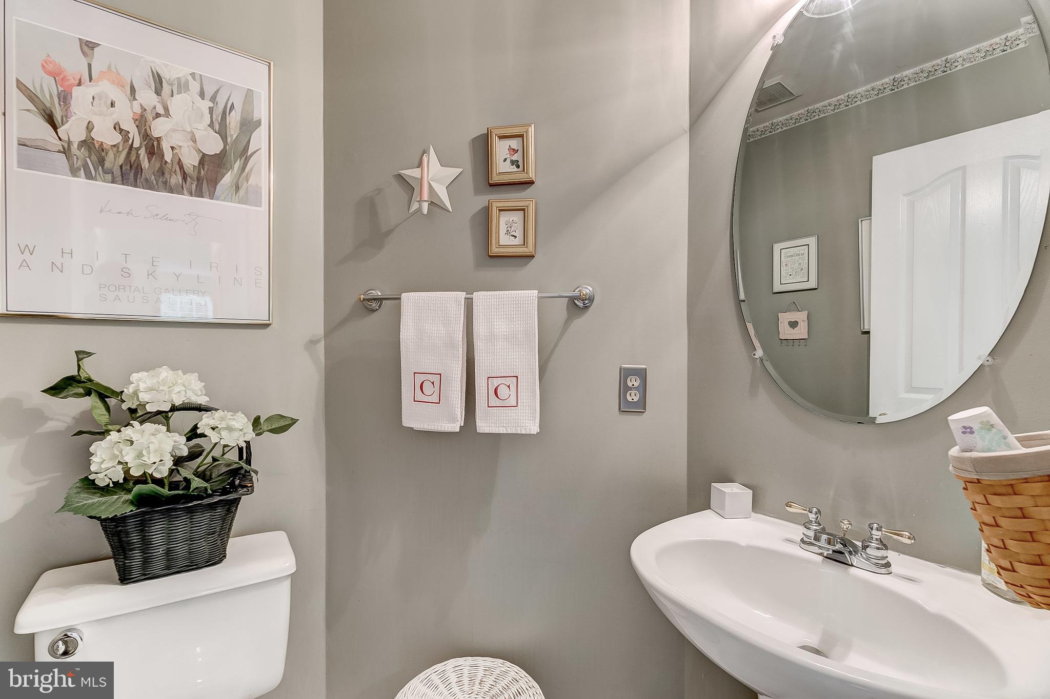 WARFIELDS RANGE - Residential