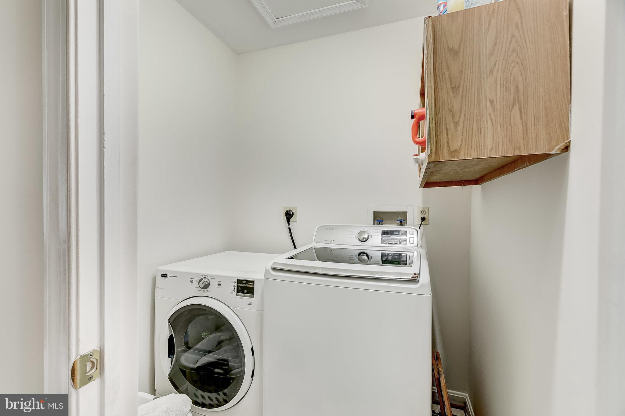 WARFIELDS RANGE - Residential