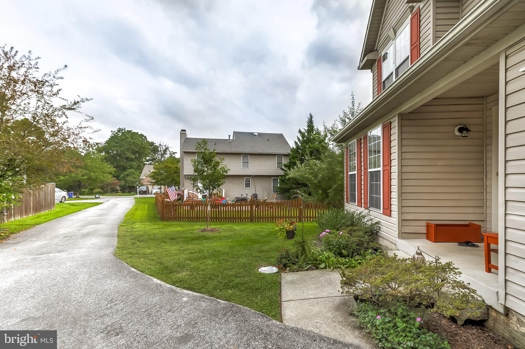 WARFIELDS RANGE - Residential