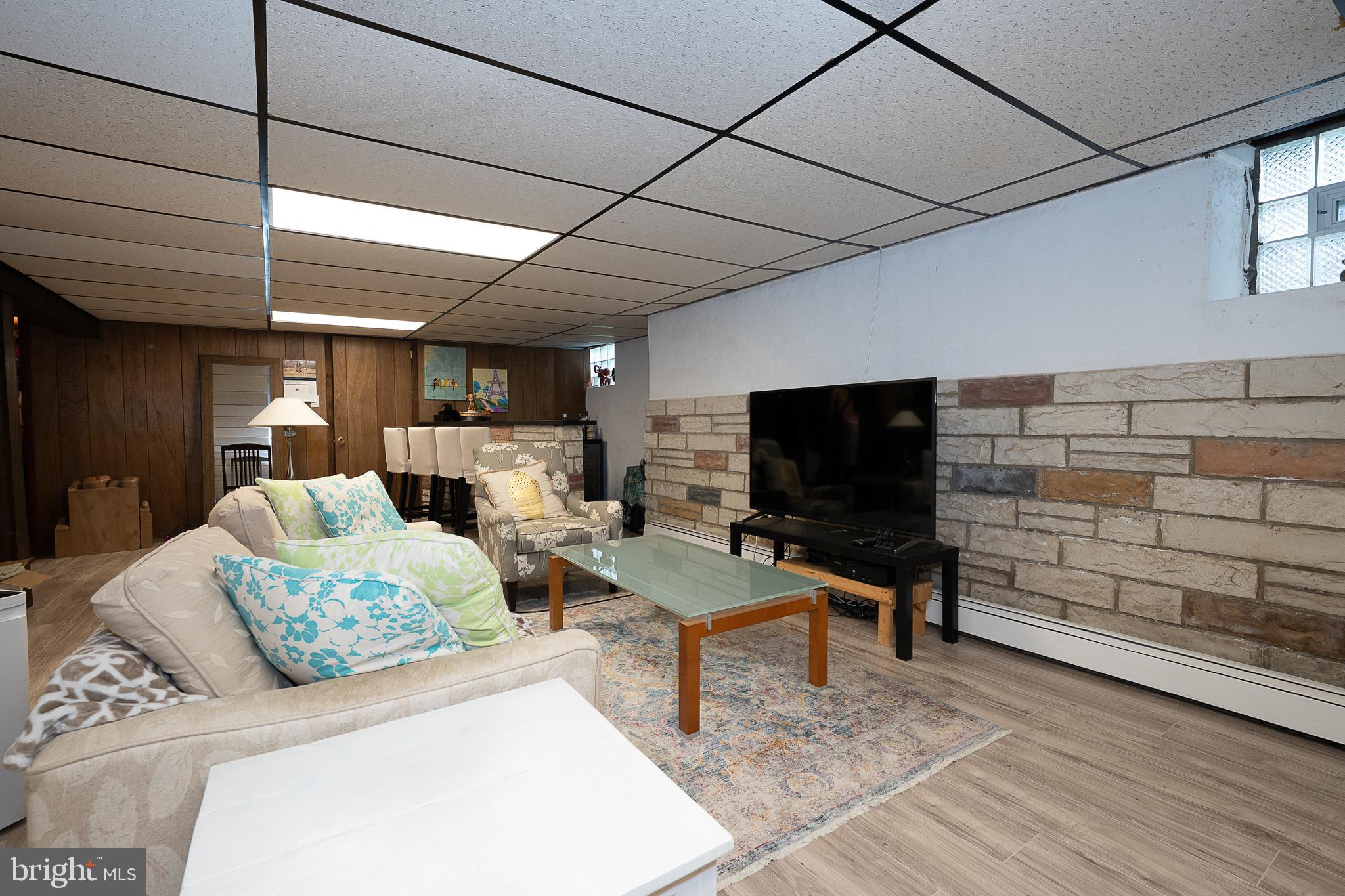 BELMONT HILLS - Residential