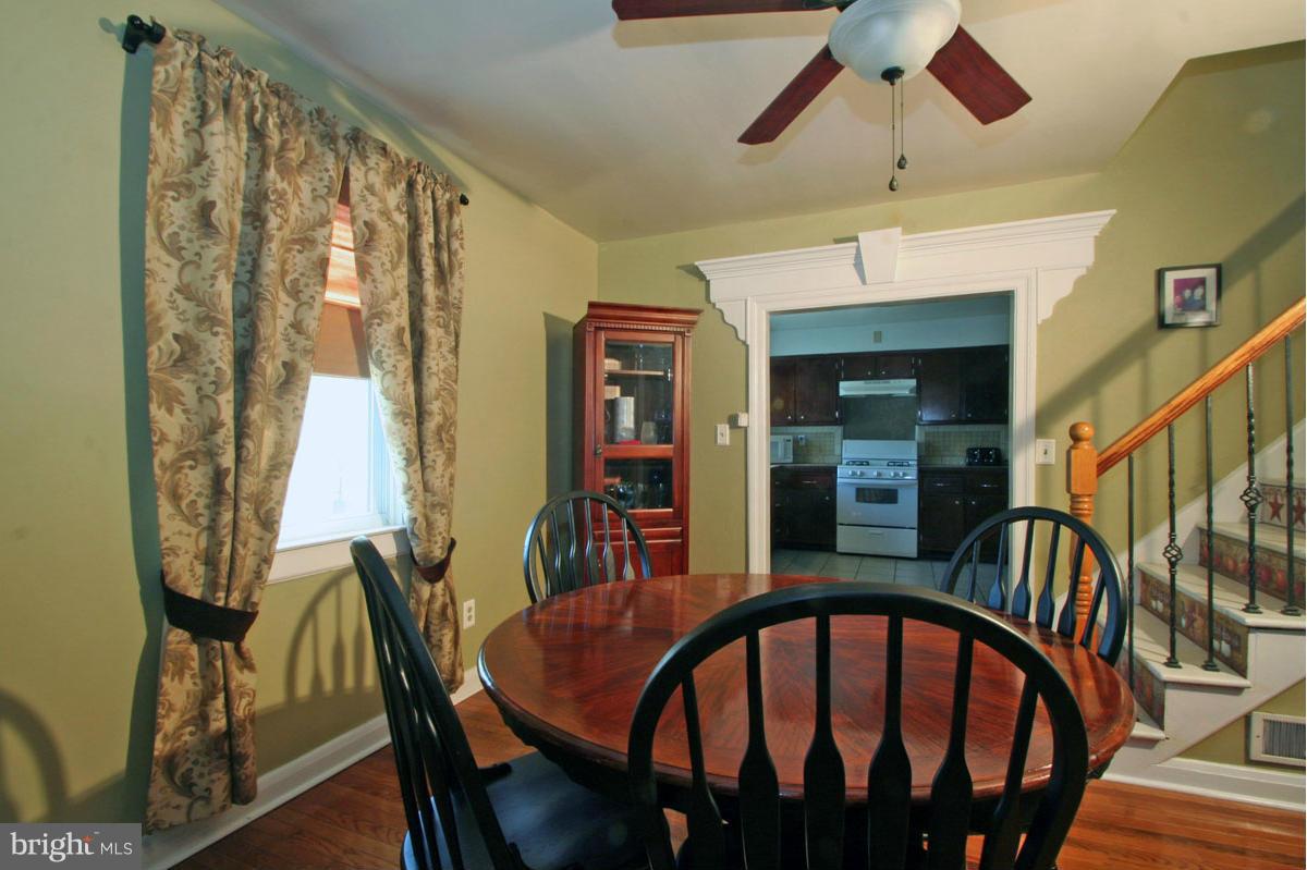 SHORELAND - Residential