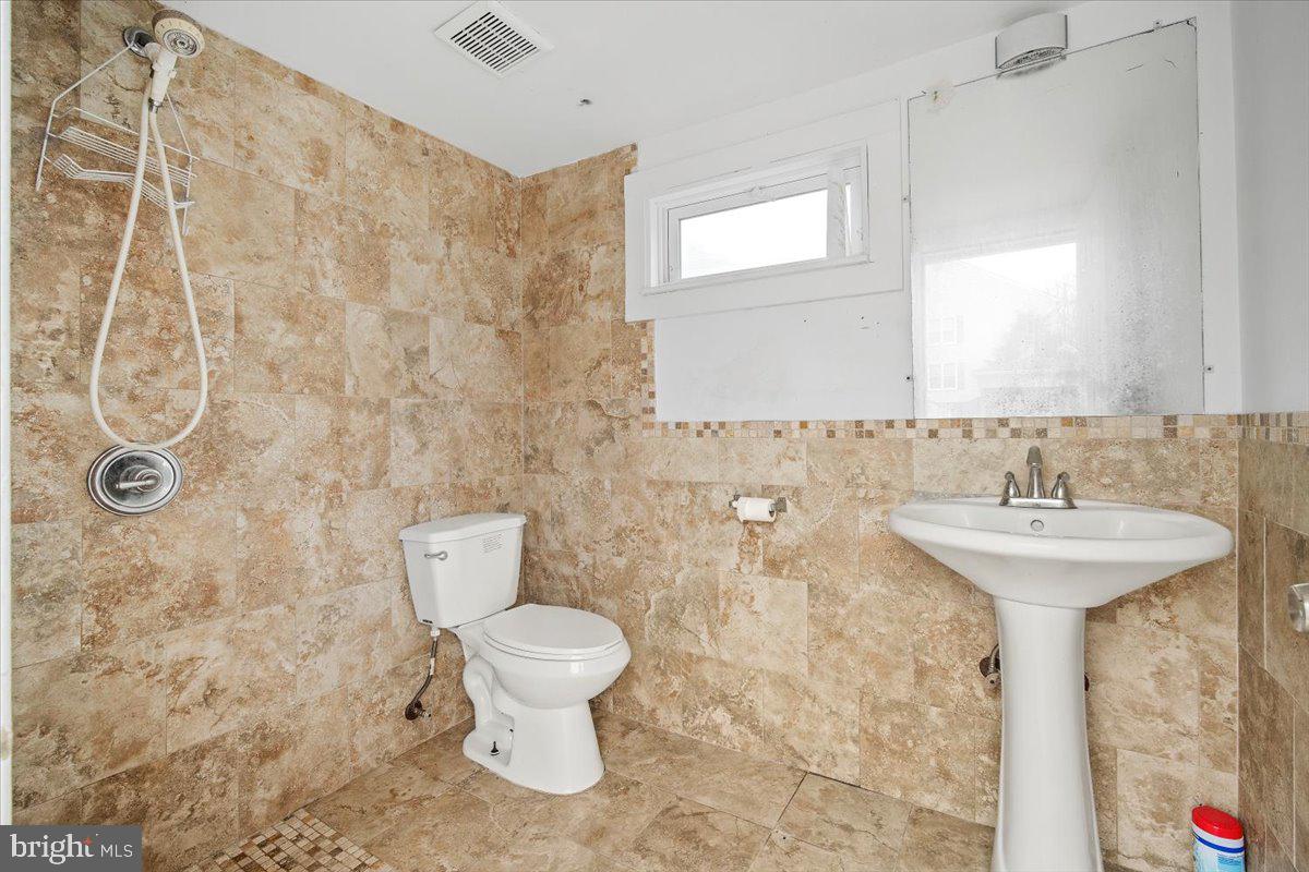 ELLENWOOD - Residential