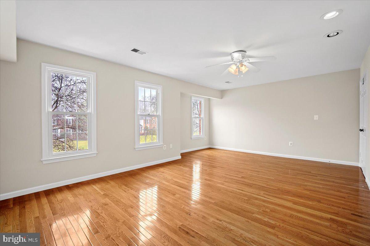 ELLENWOOD - Residential