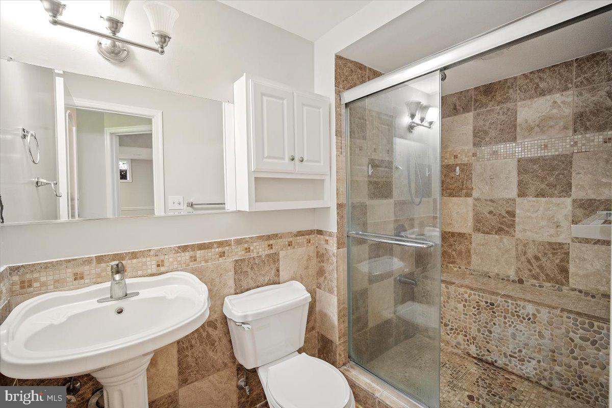 ELLENWOOD - Residential