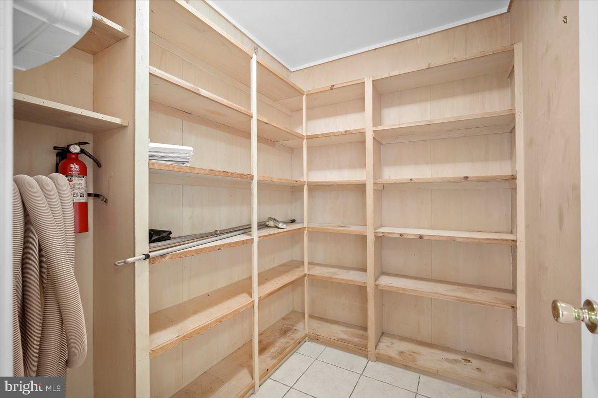 ELLENWOOD - Residential