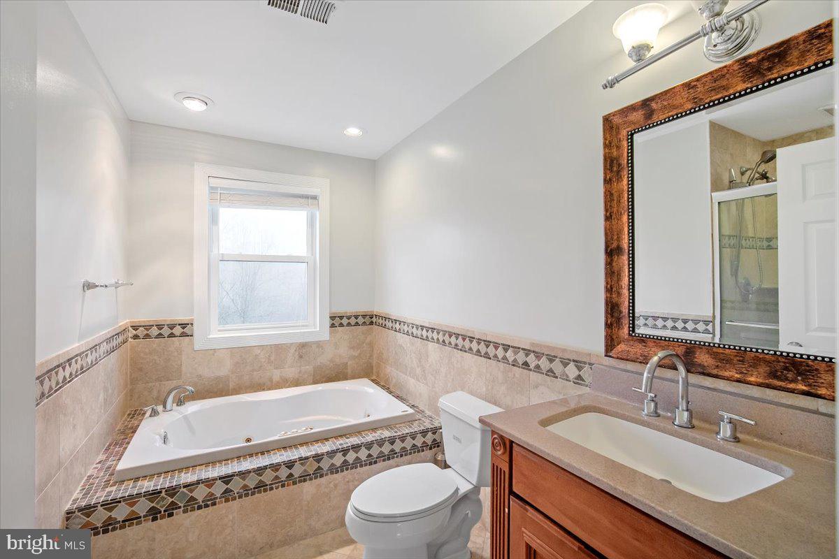 ELLENWOOD - Residential